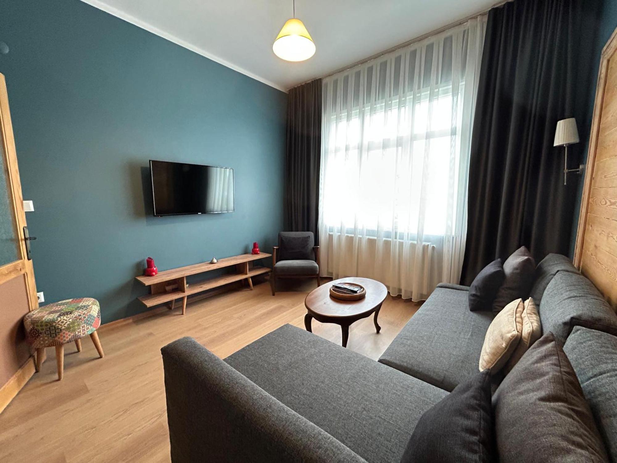 Holiday home Waterfront By The Tram - Private Terrace With Dome & Golden Horn View In Fatih Istanbul