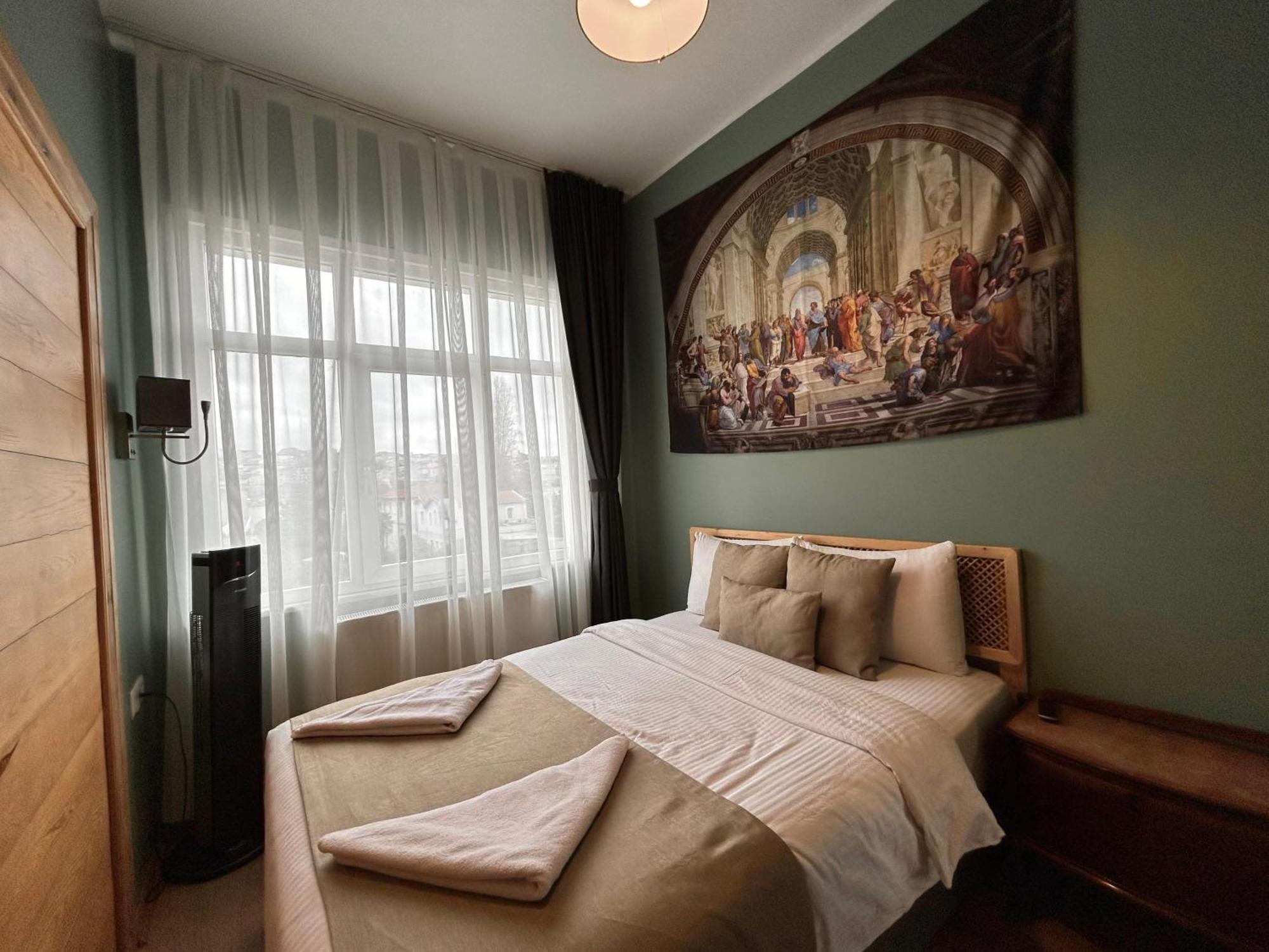 Waterfront By The Tram - Private Terrace With Dome & Golden Horn View In Fatih