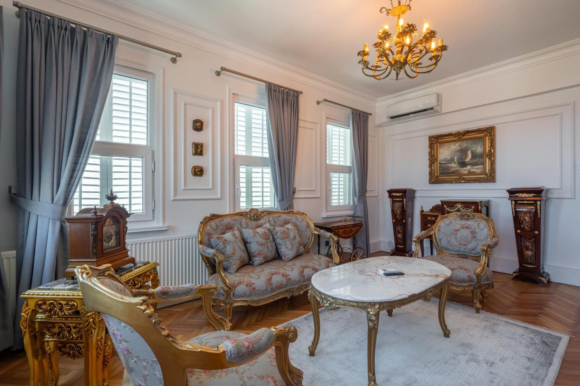 Apartment Epic Escape Homes Adalar