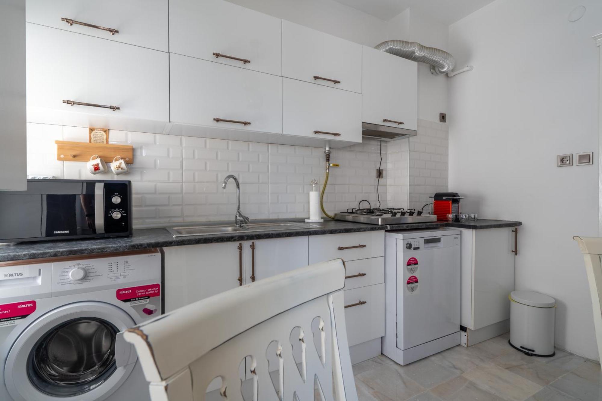 Apartment Epic Escape Homes