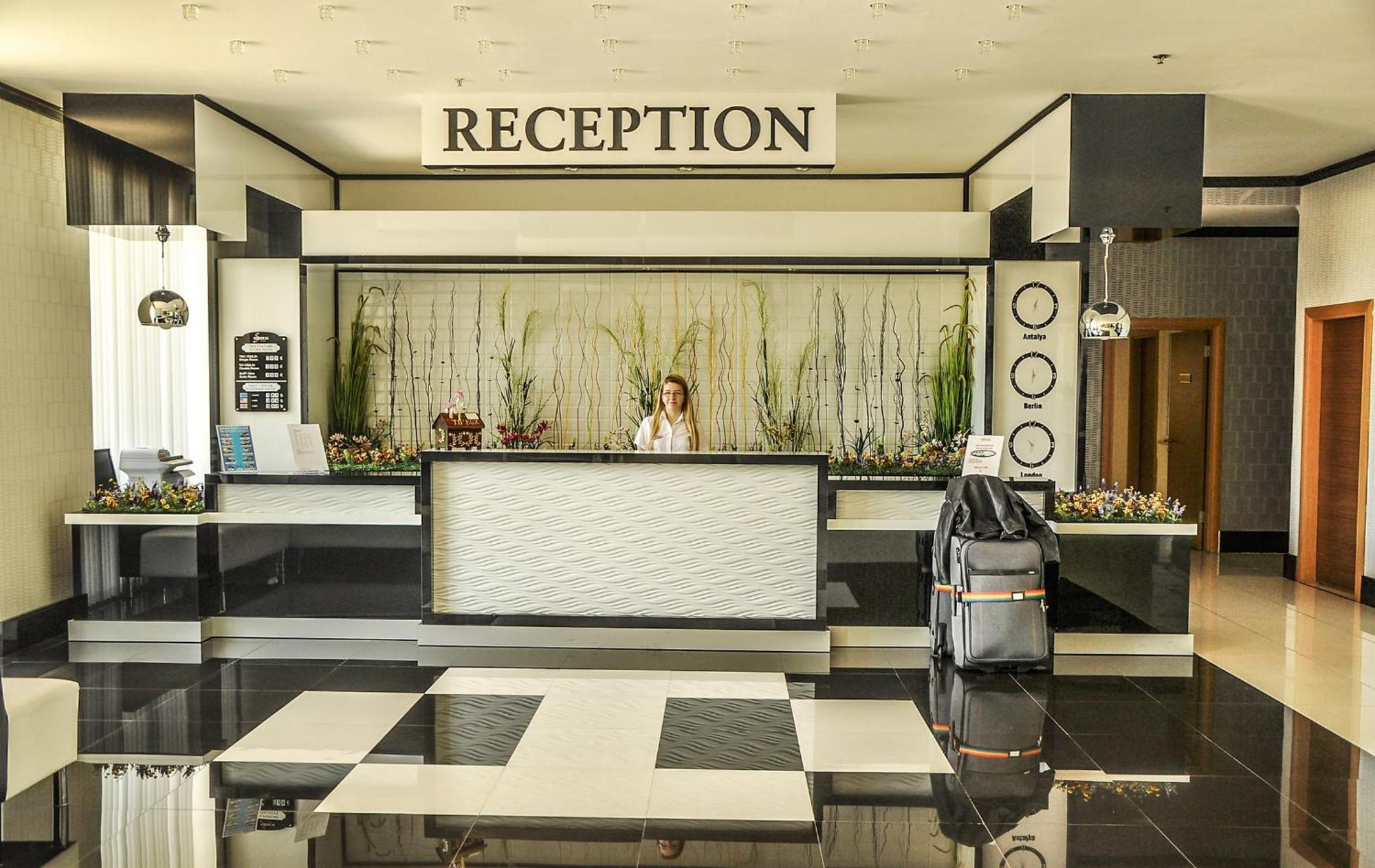 Midas Hotel