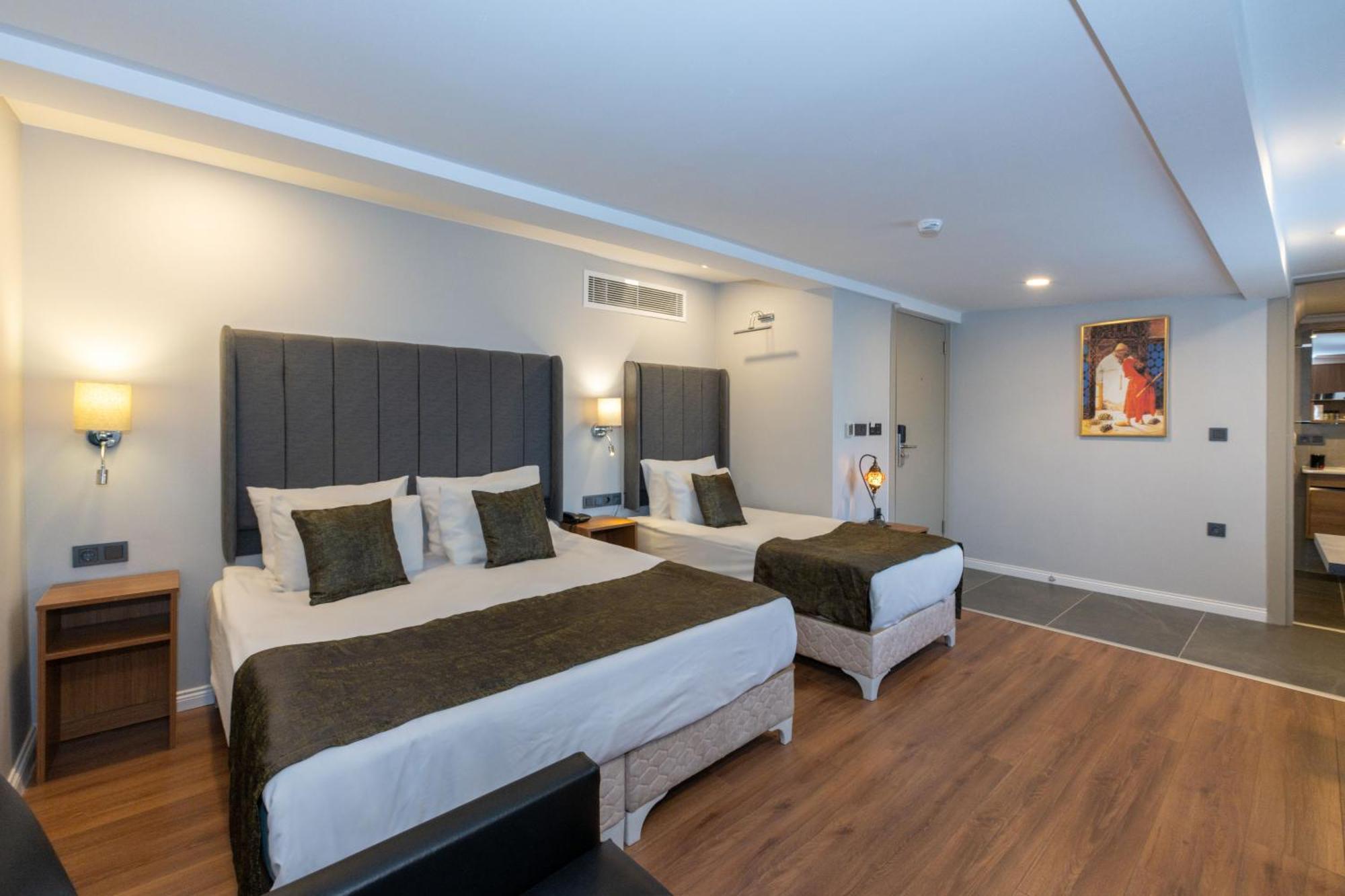 Hotel Harmony & Istanbul