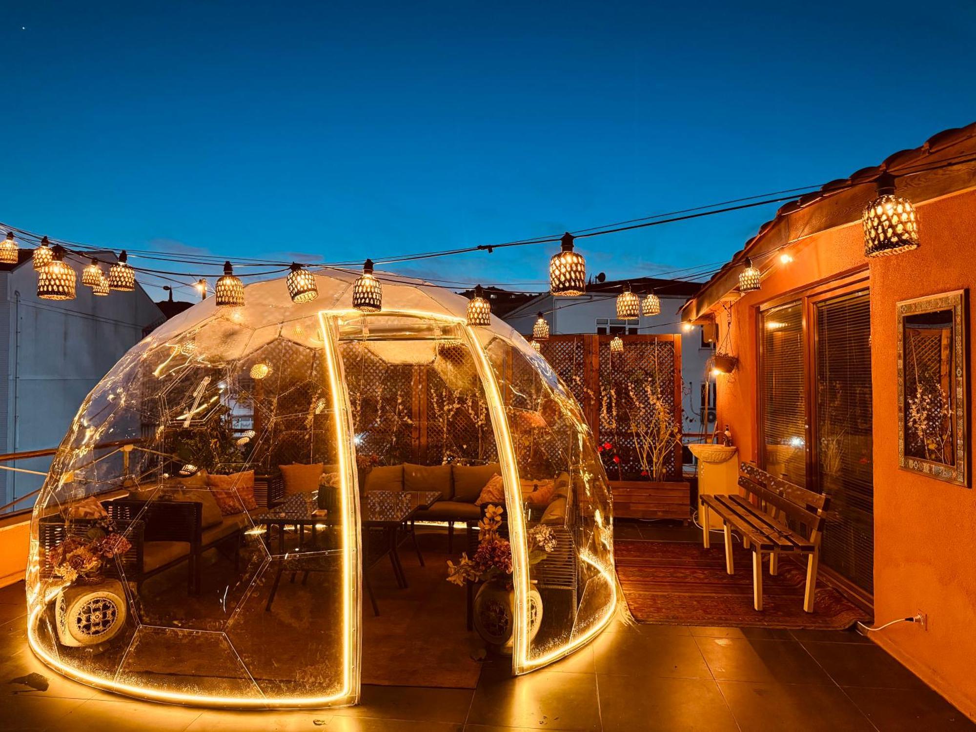 Waterfront By The Tram - Private Terrace With Dome & Golden Horn View In Fatih *