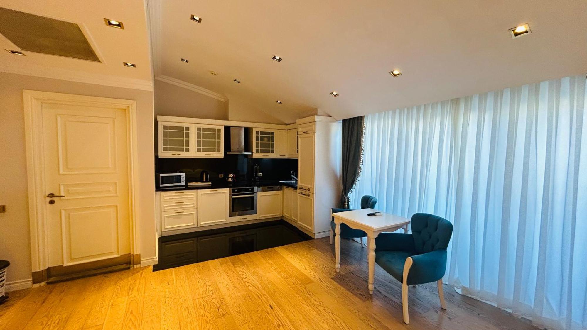 Aparthotel Onkel Rada 2*