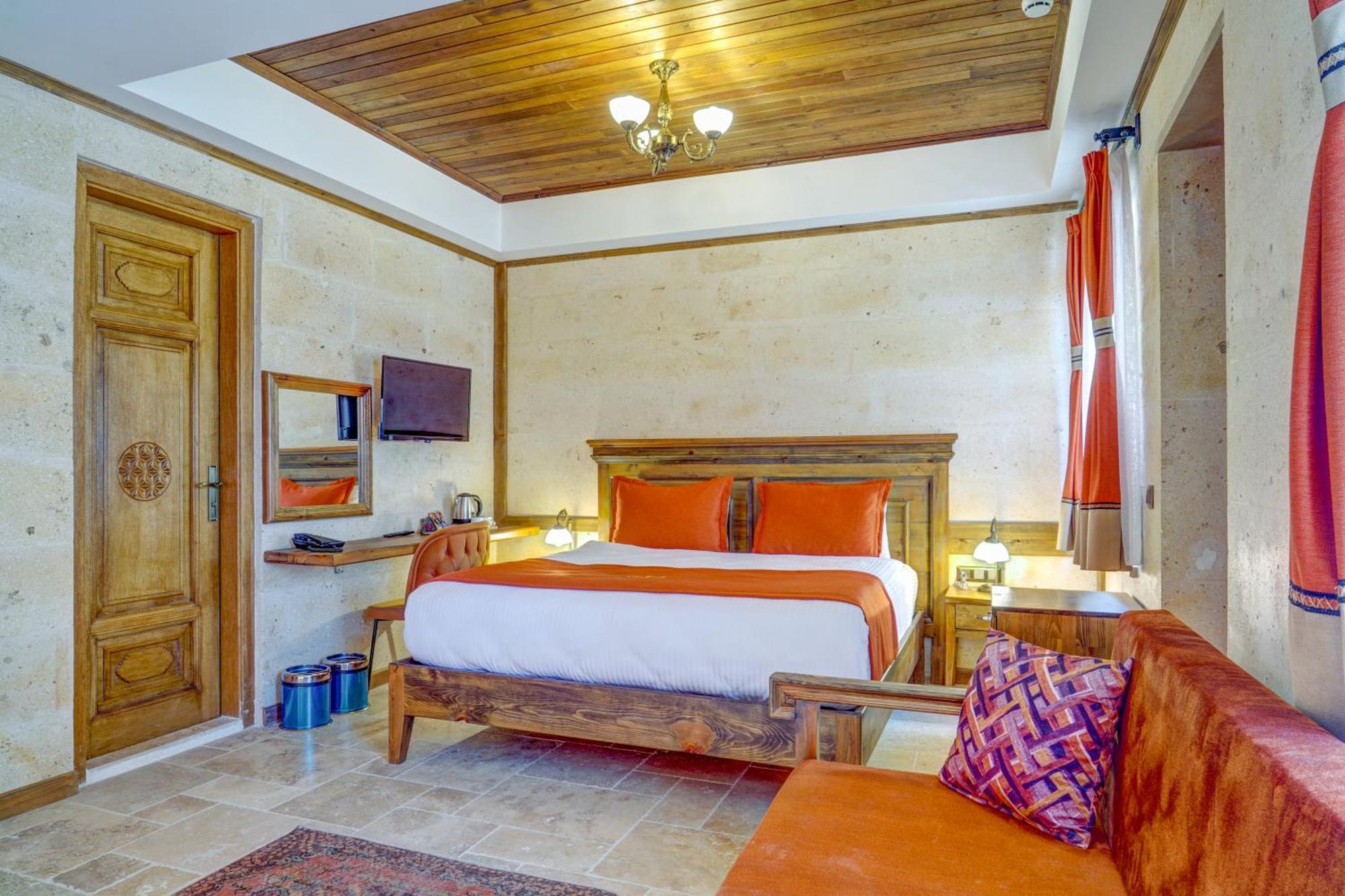 Unique Cappadocia Palace * Goreme