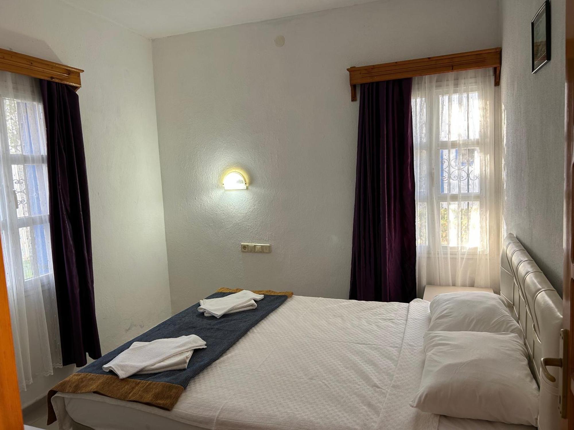 Ege Aparthotel