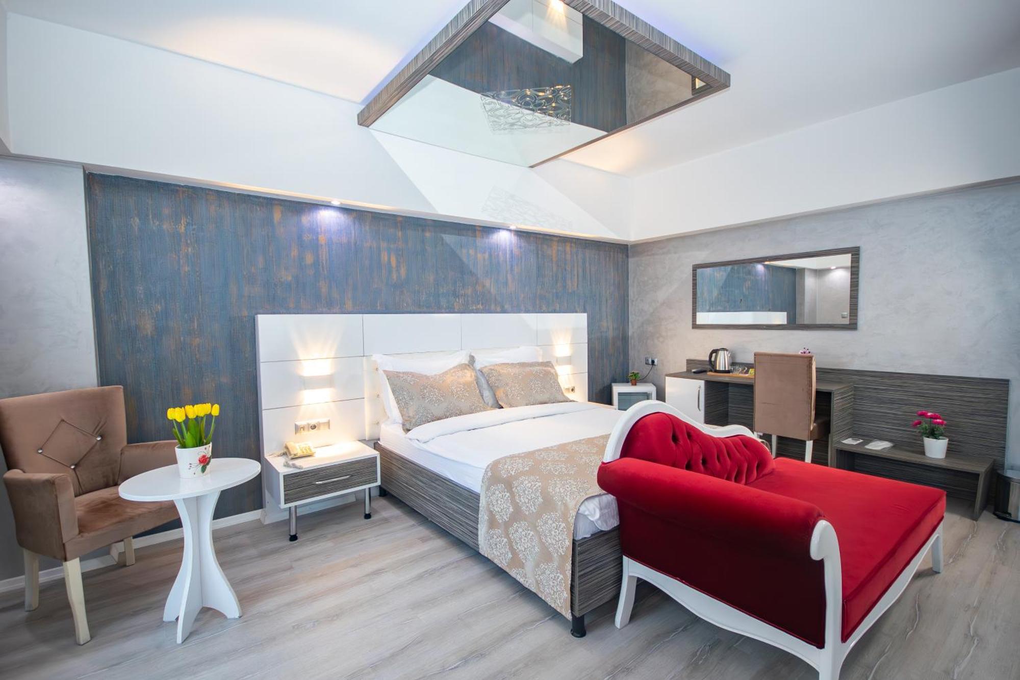 Mox Wellness & Hotel 4*
