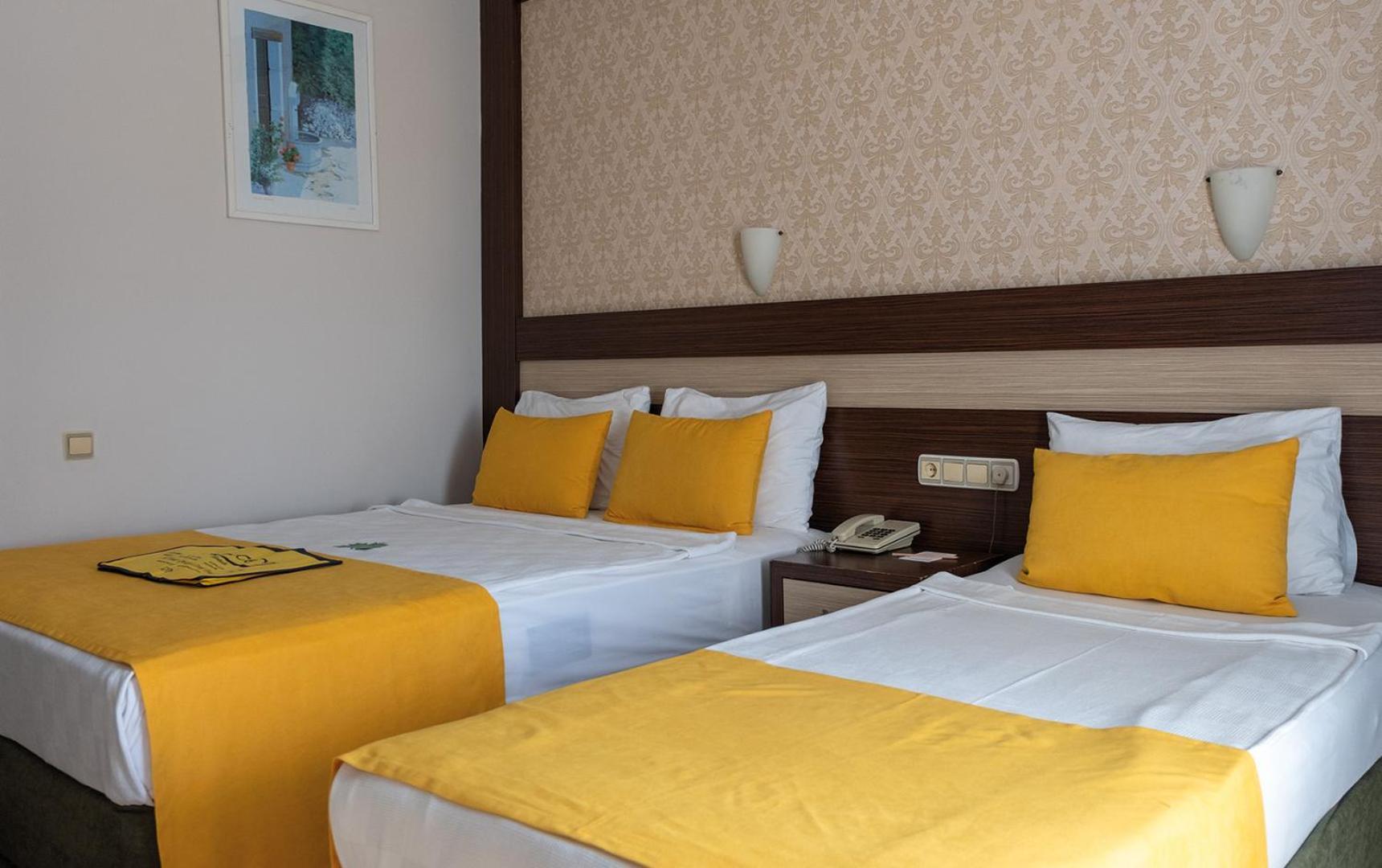 Resort Lonicera World