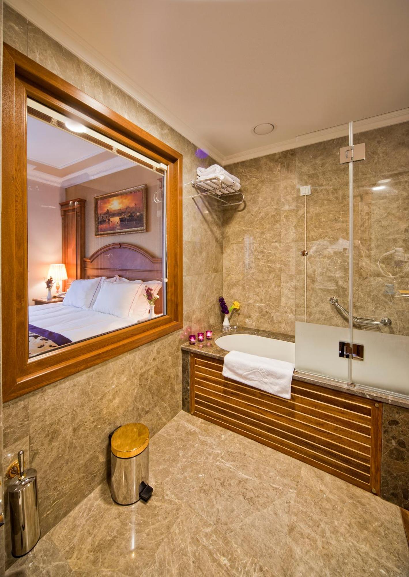 Glk Premier Acropol & Istanbul