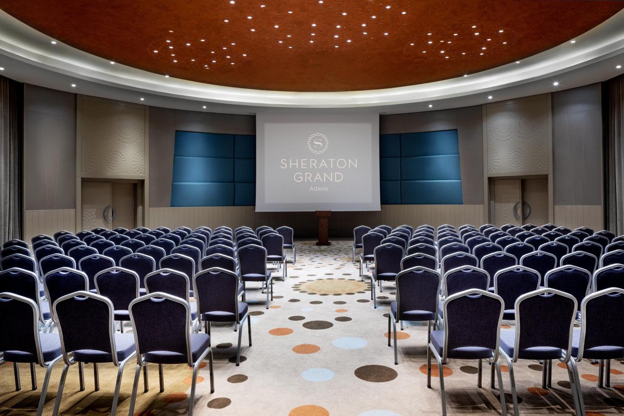 Sheraton Grand Hotel