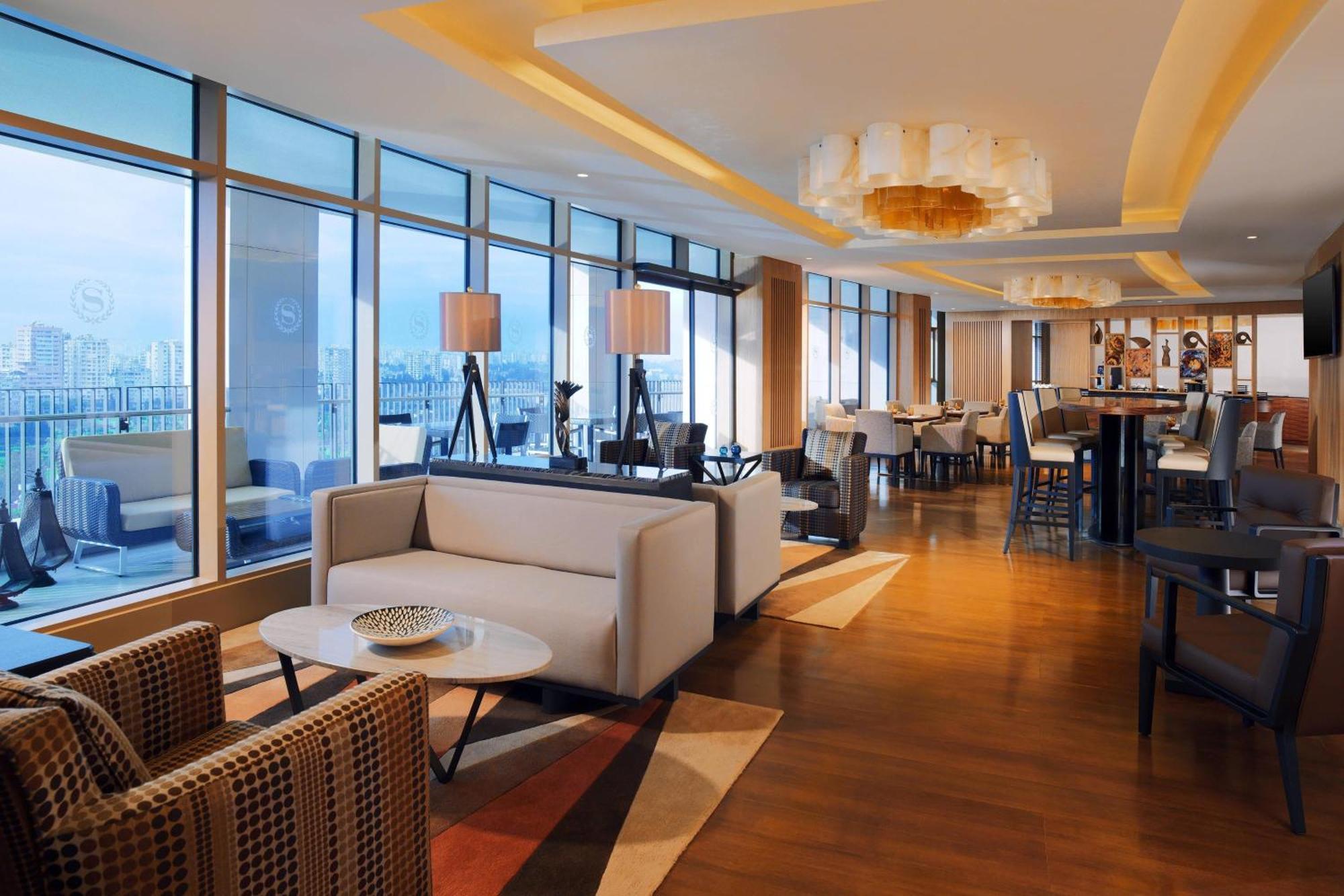 Sheraton Grand Hotel