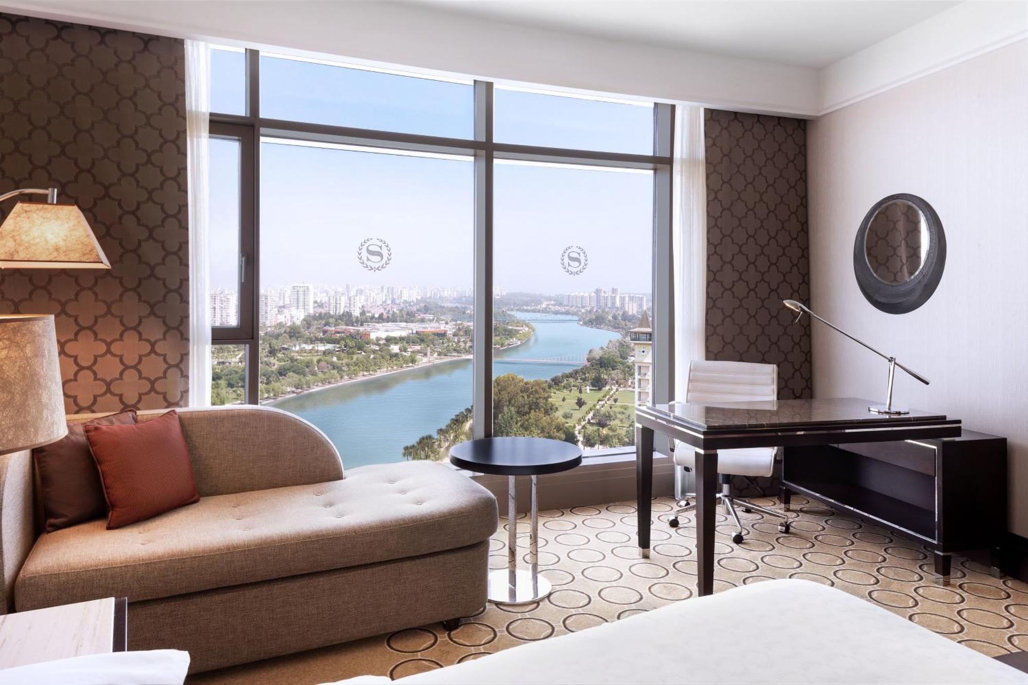 Hotel Sheraton Grand