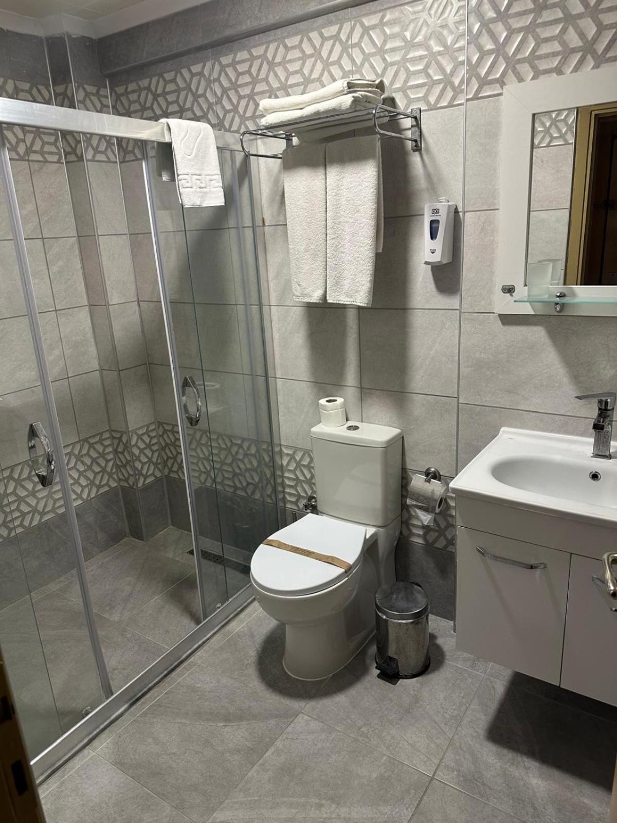 Hotel Anzac 3*