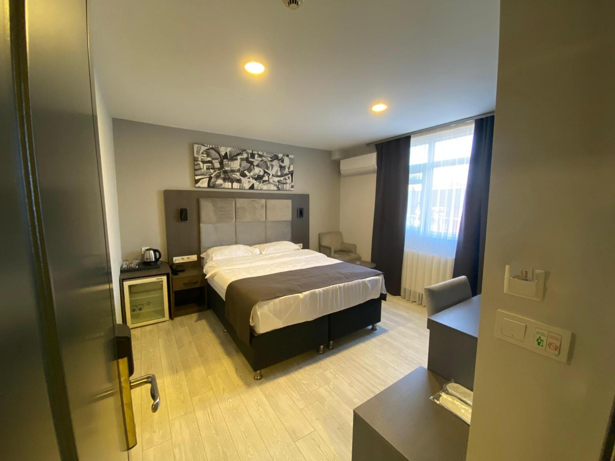 Sahil Pendik Hotel