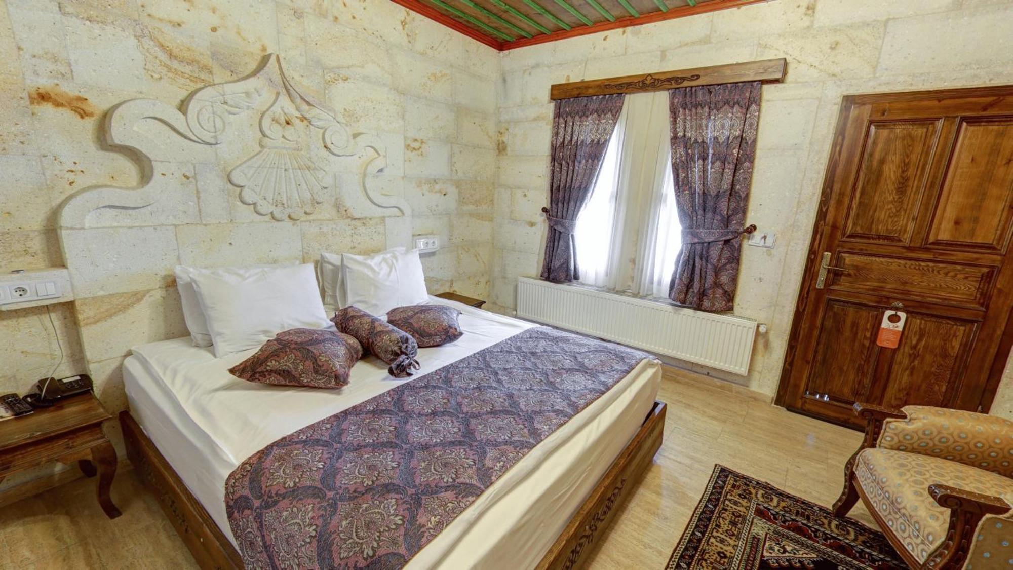 Hikmet's House 3*