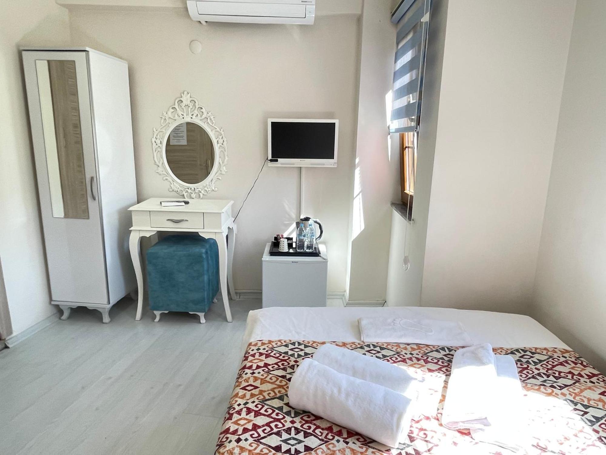Ada Olympos Hotel *