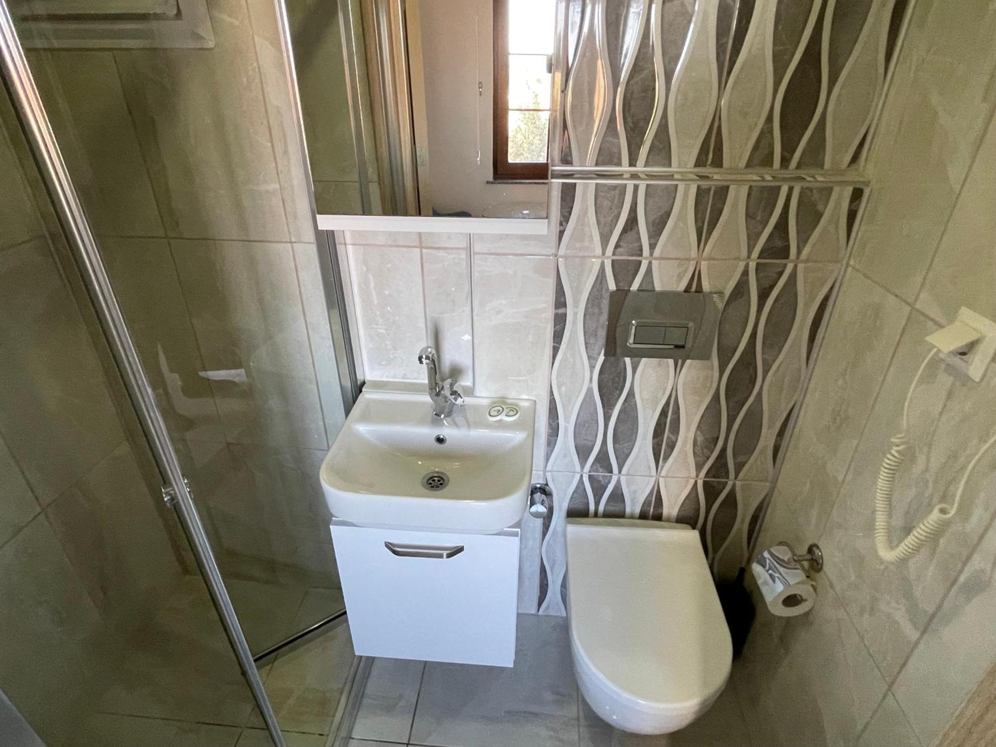 Ada Olympos Hotel