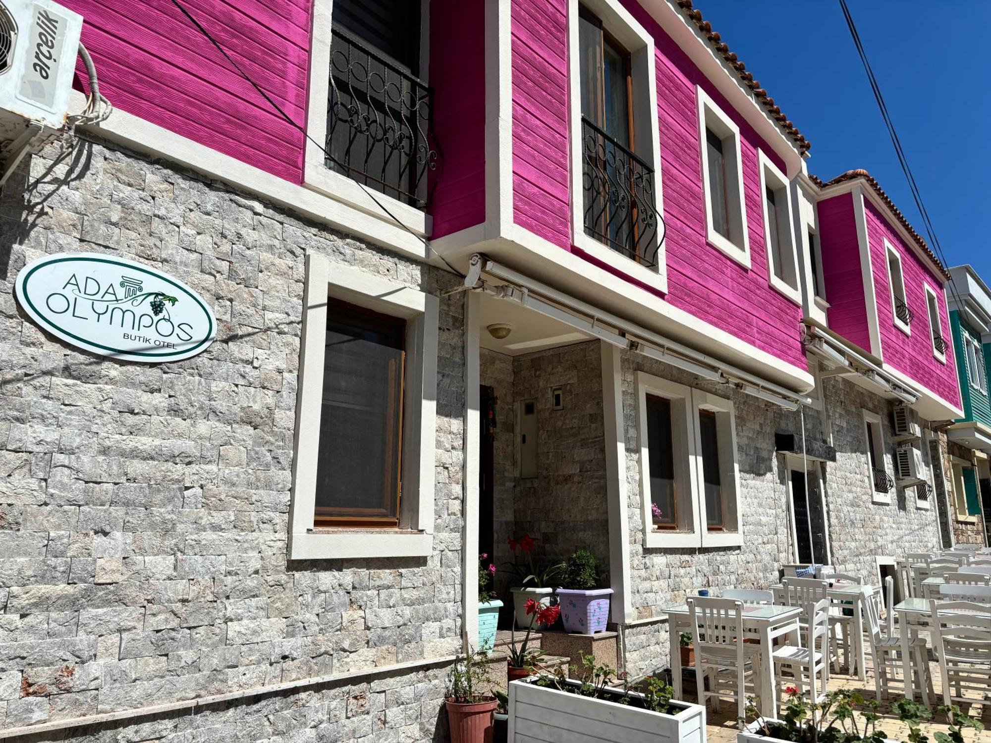Ada Olympos