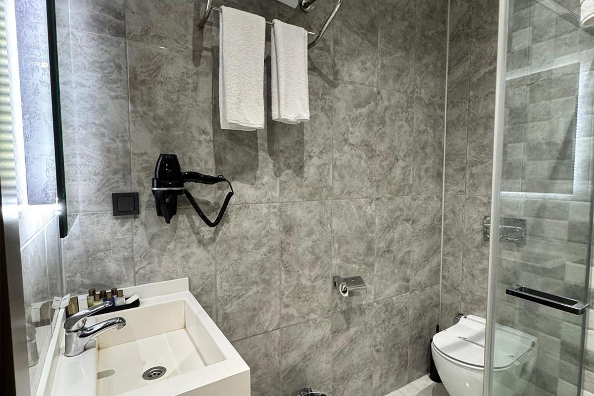 Royal Hotel 4*