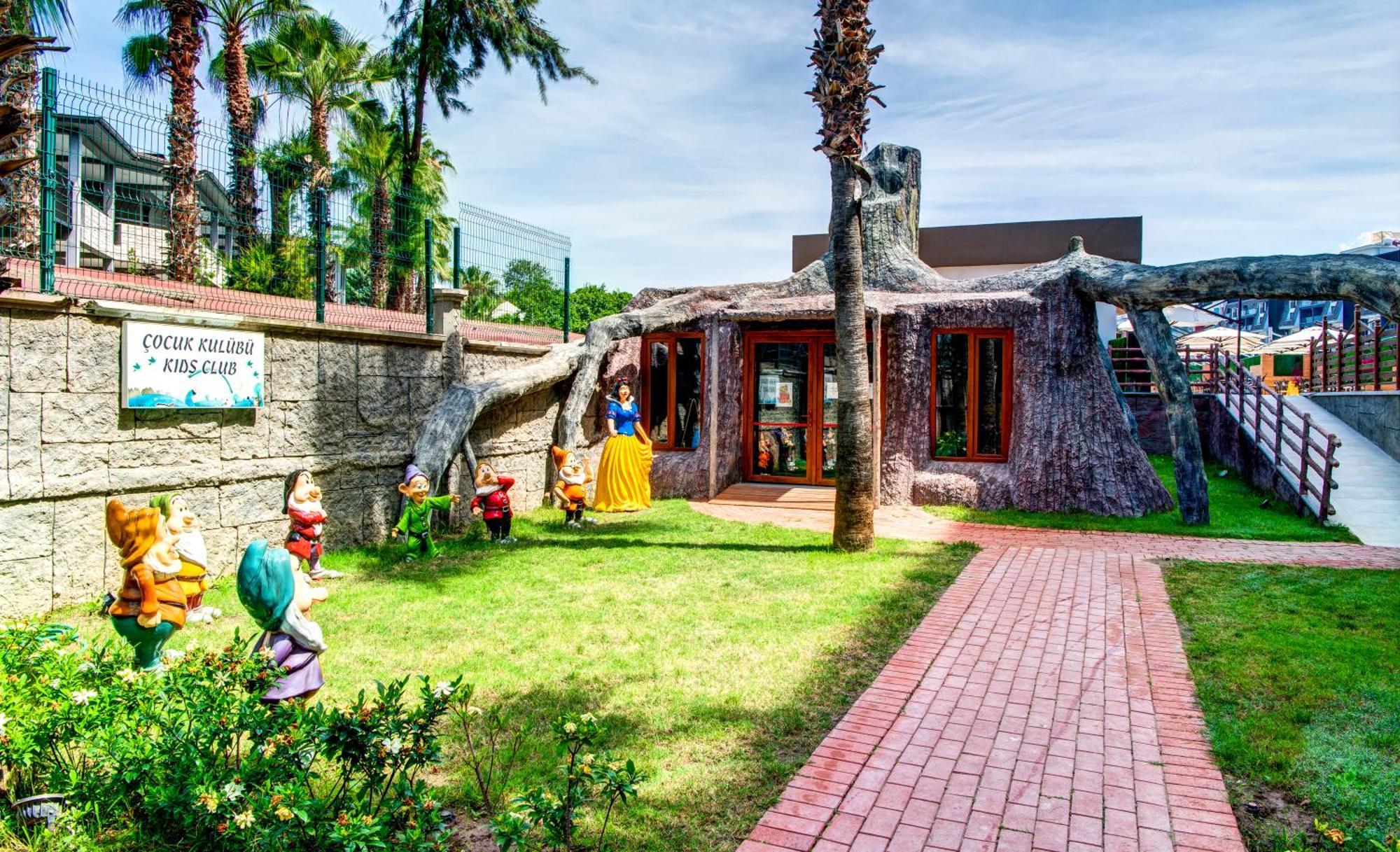 Bera Alanya 5*