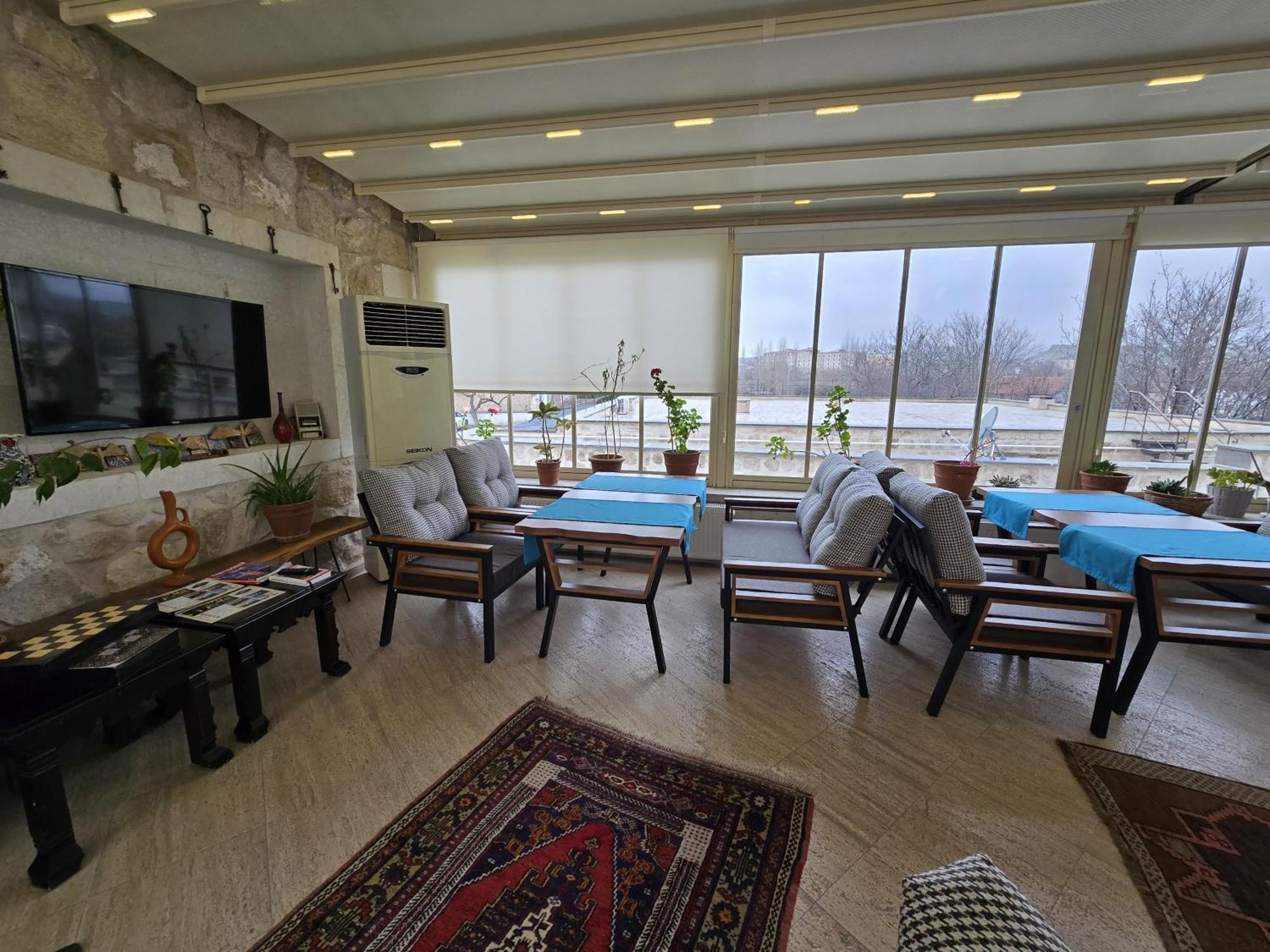 Hikmet's House
