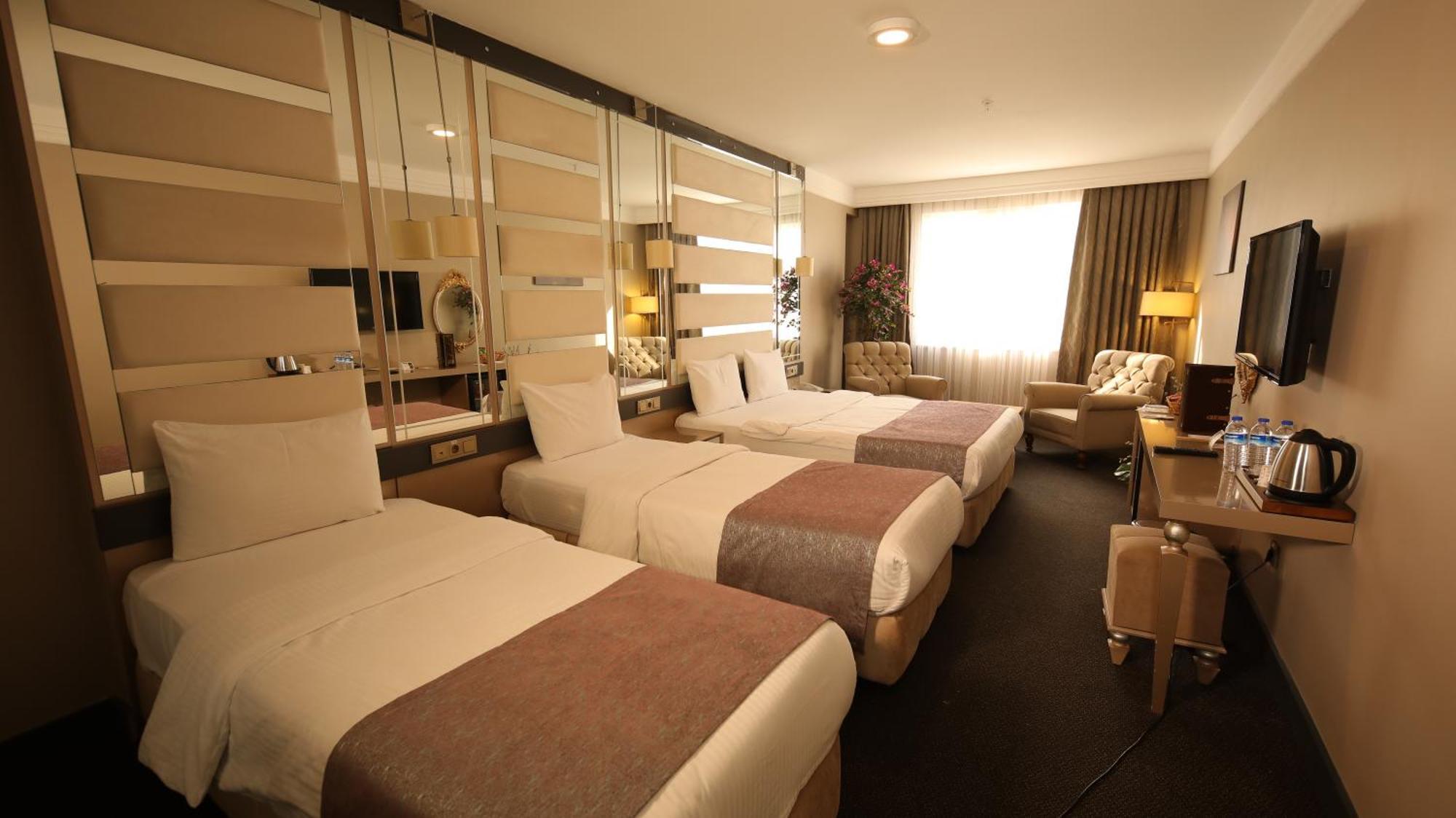 Hotel Reform