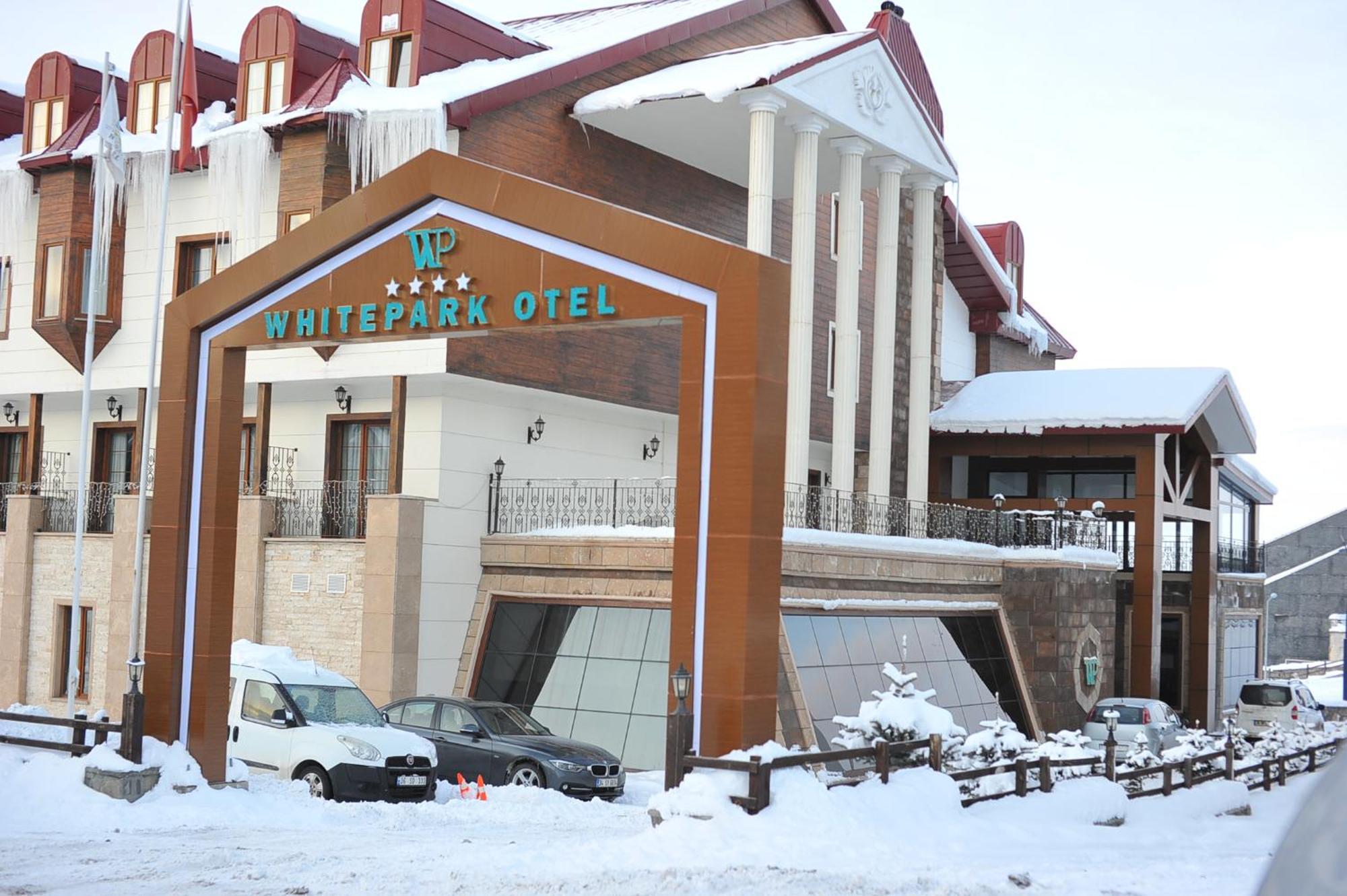 White Park 3*