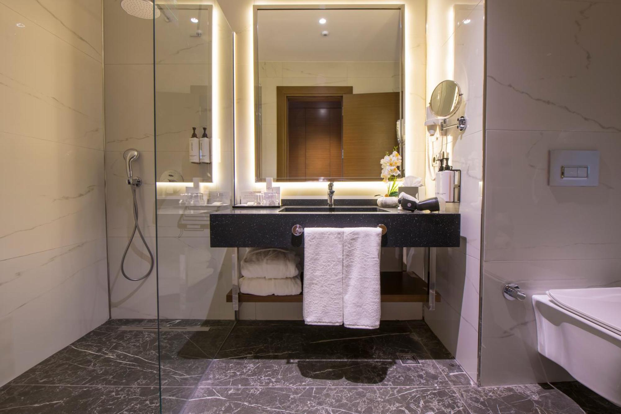 Hotel Crowne Plaza Yalova By Ihg