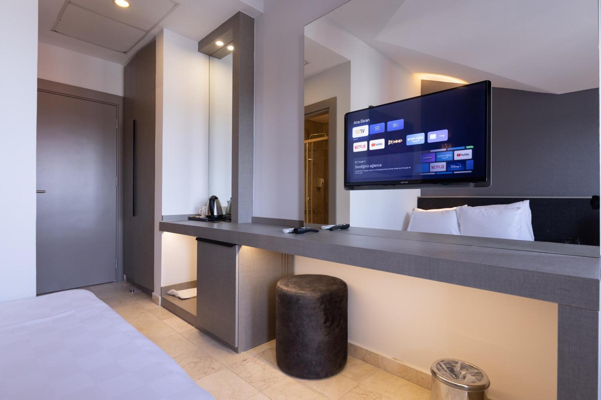 Three Points Hotel *