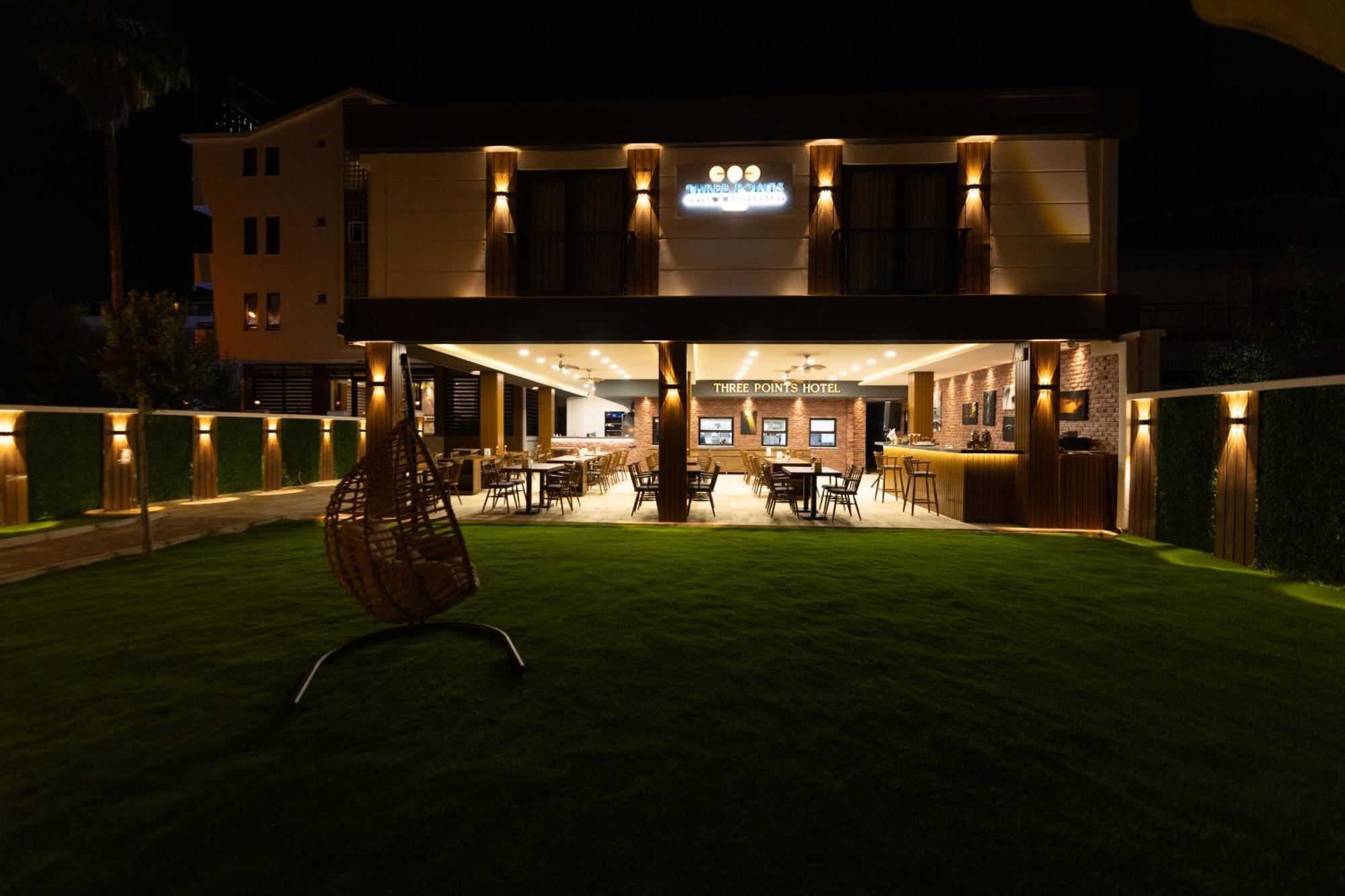 Three Points * Beldibi (Kemer)