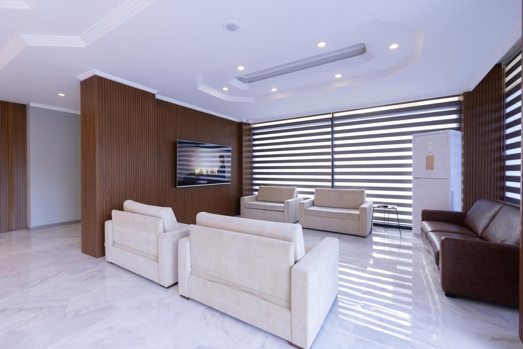 Three Points Hotel *