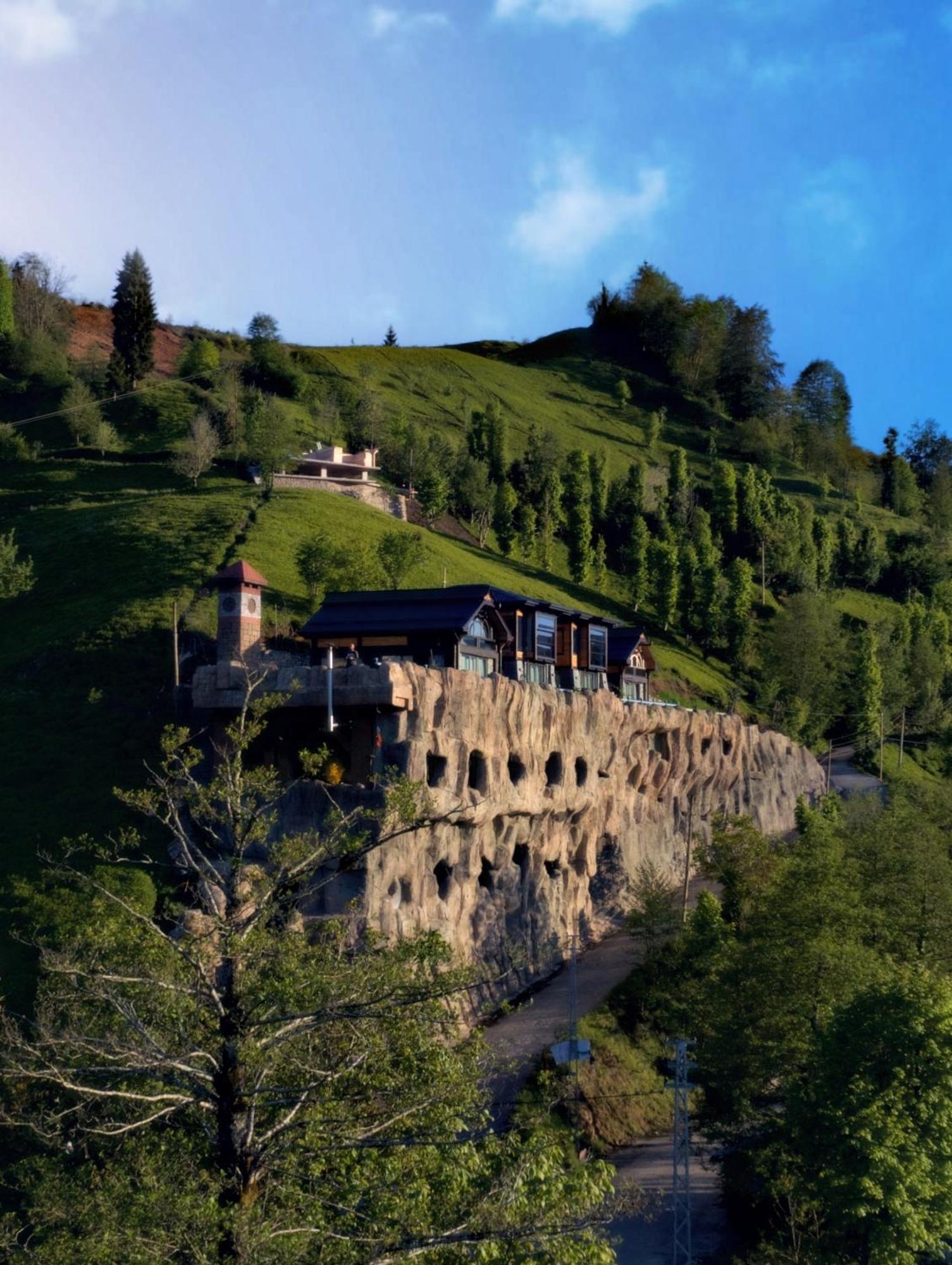 Hotel Amazena