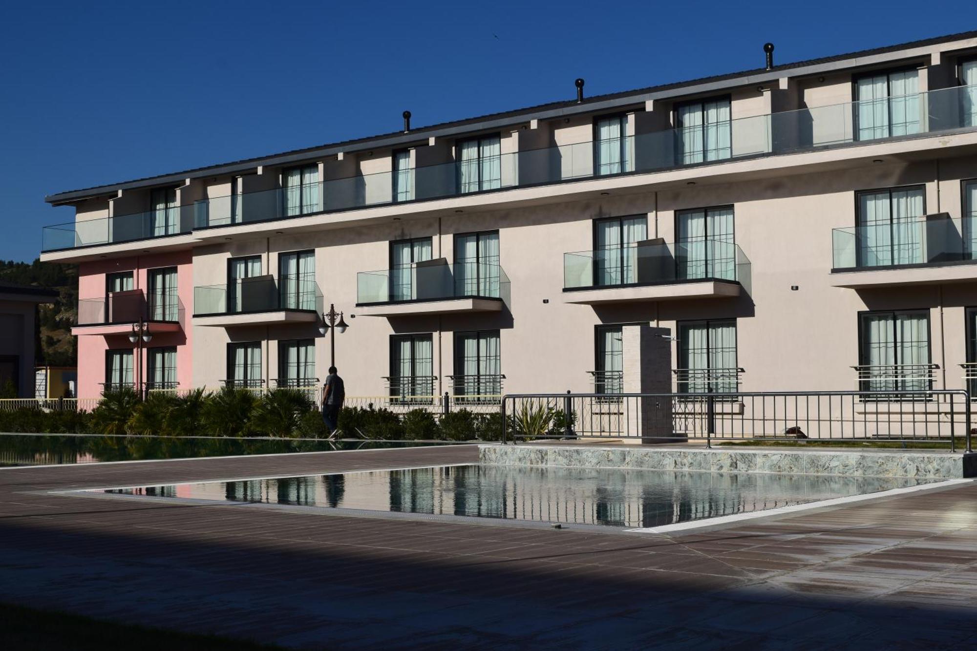 Kaya Thermal Pamukkale