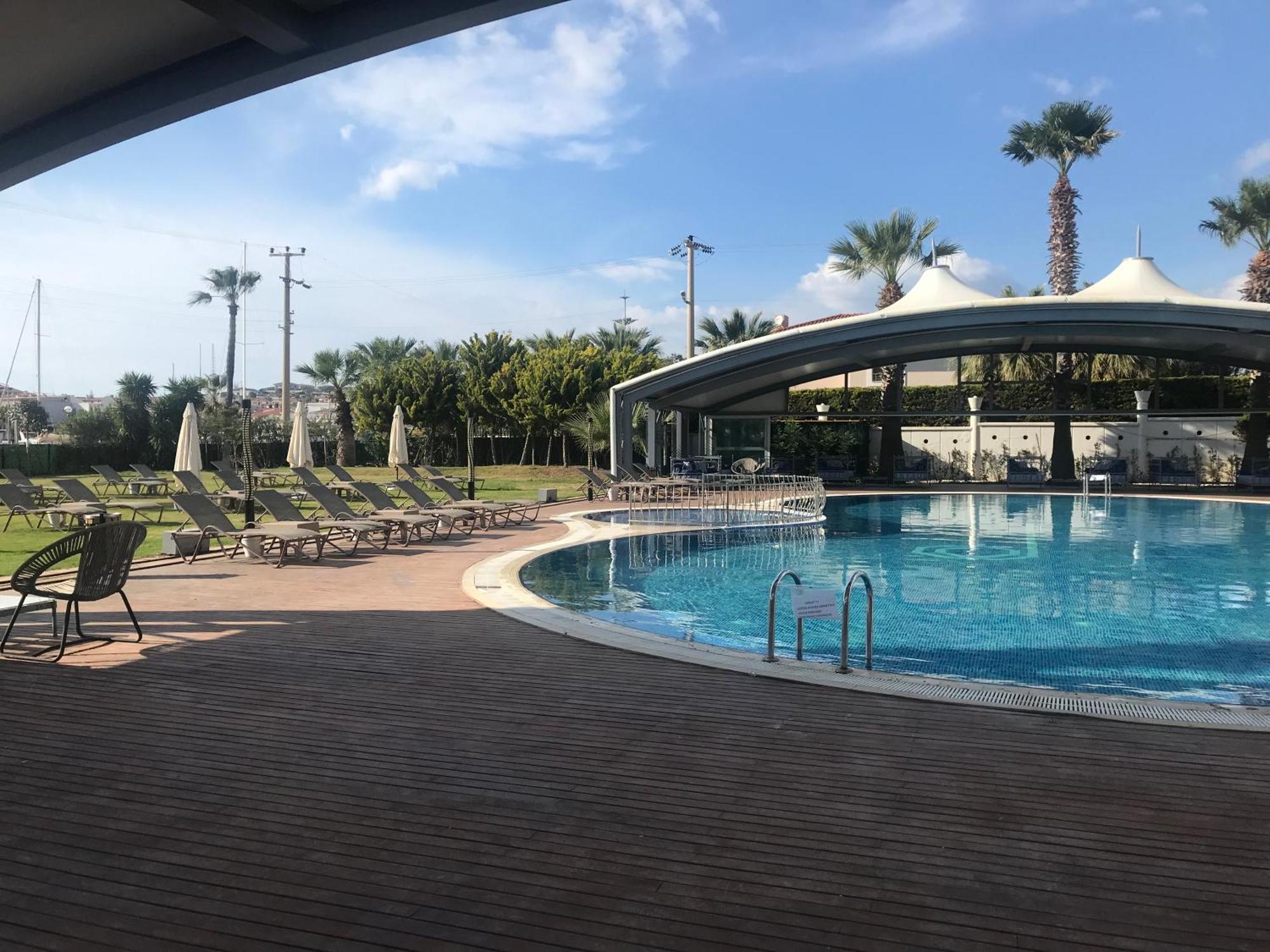 Hotel Sisus Marina