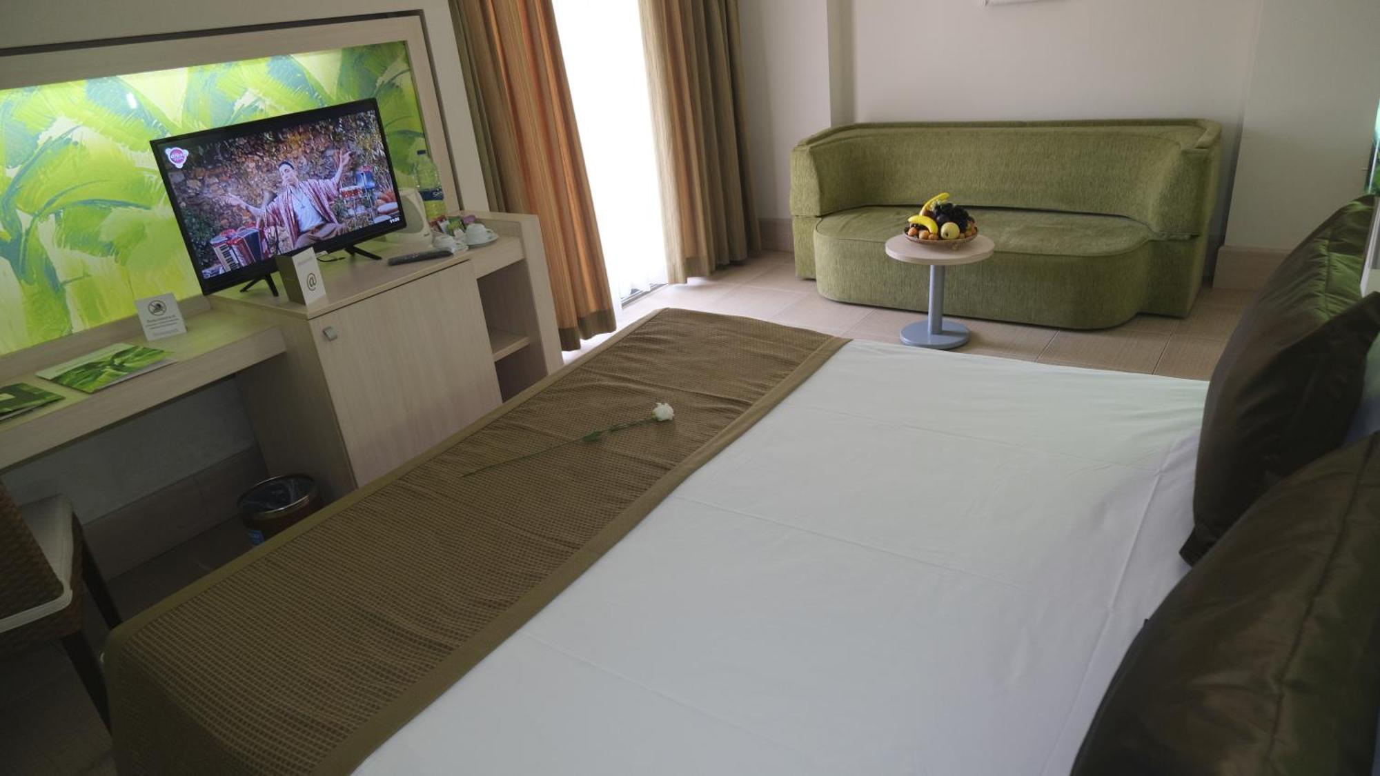 Hotel Ambassador & 4*