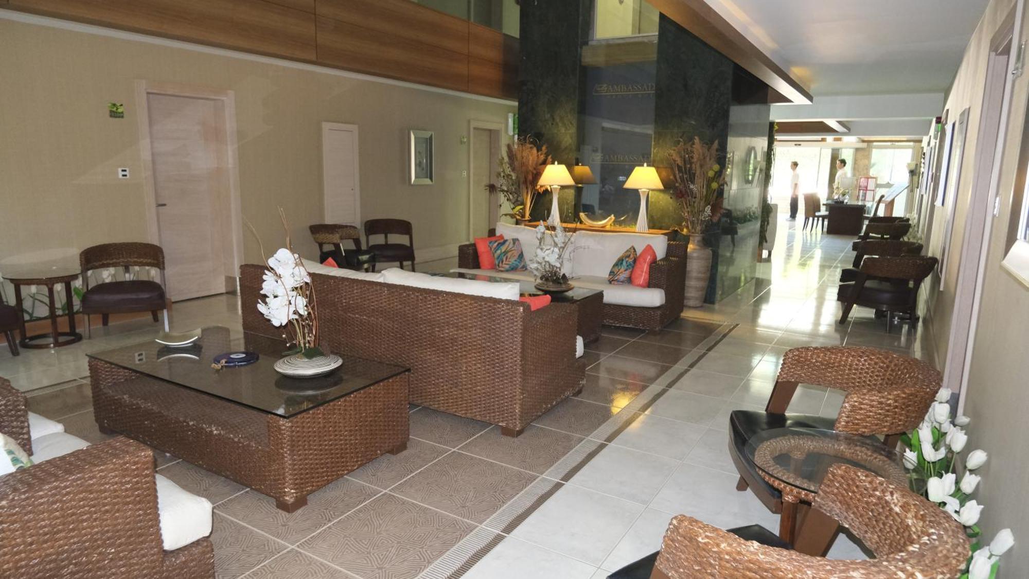 Ambassador & Hotel 4*