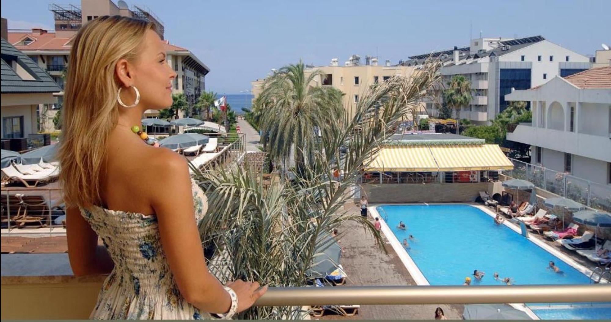 Ambassador & Hotel 4*