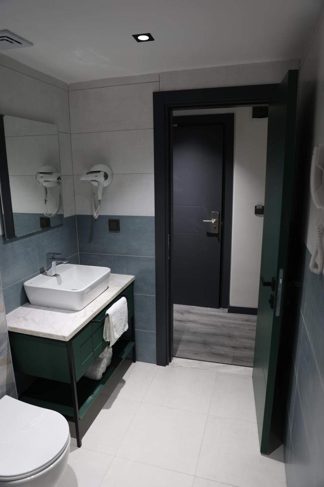 Hotel Aybek Ratio