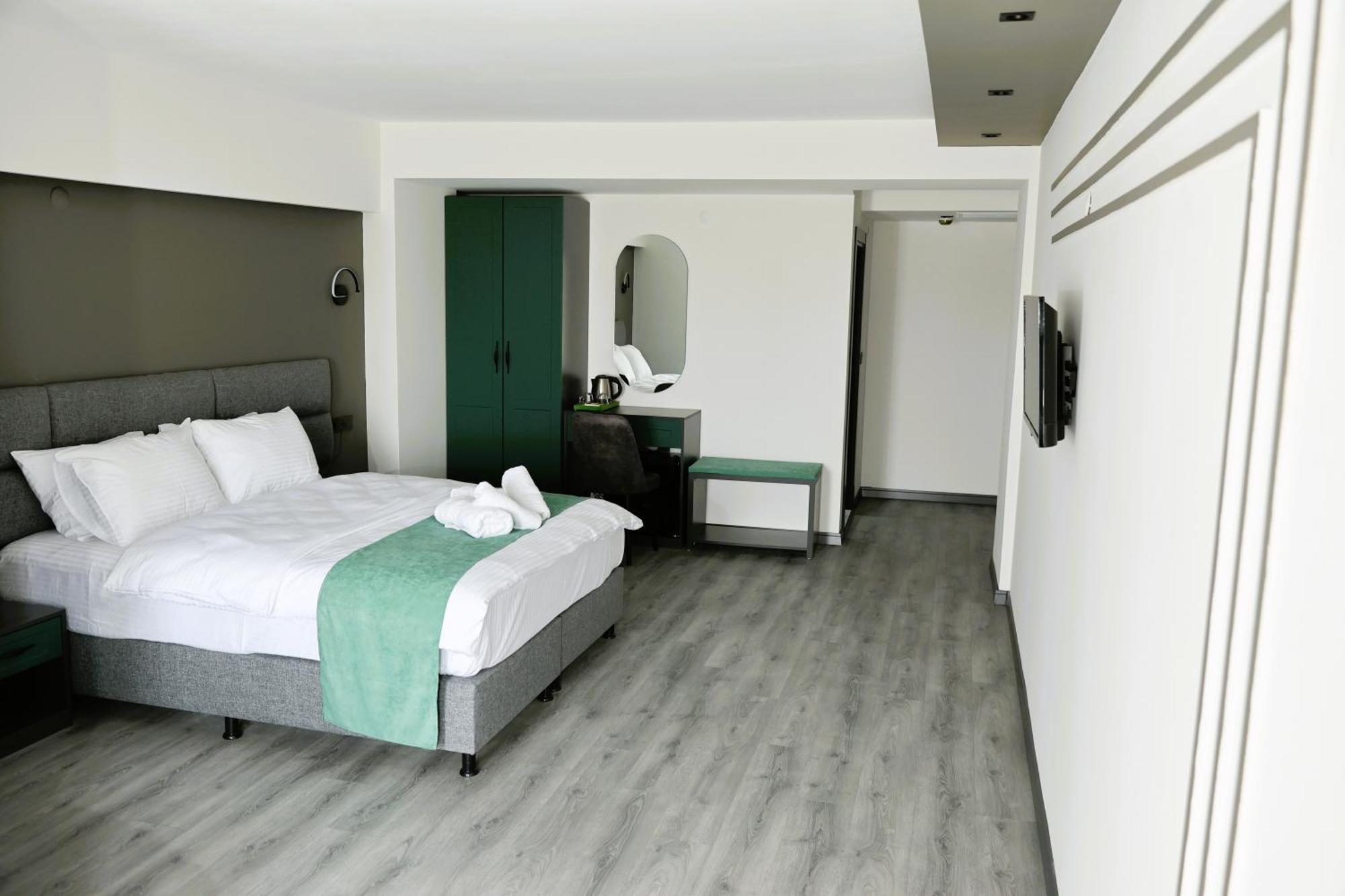 Aybek Ratio Hotel