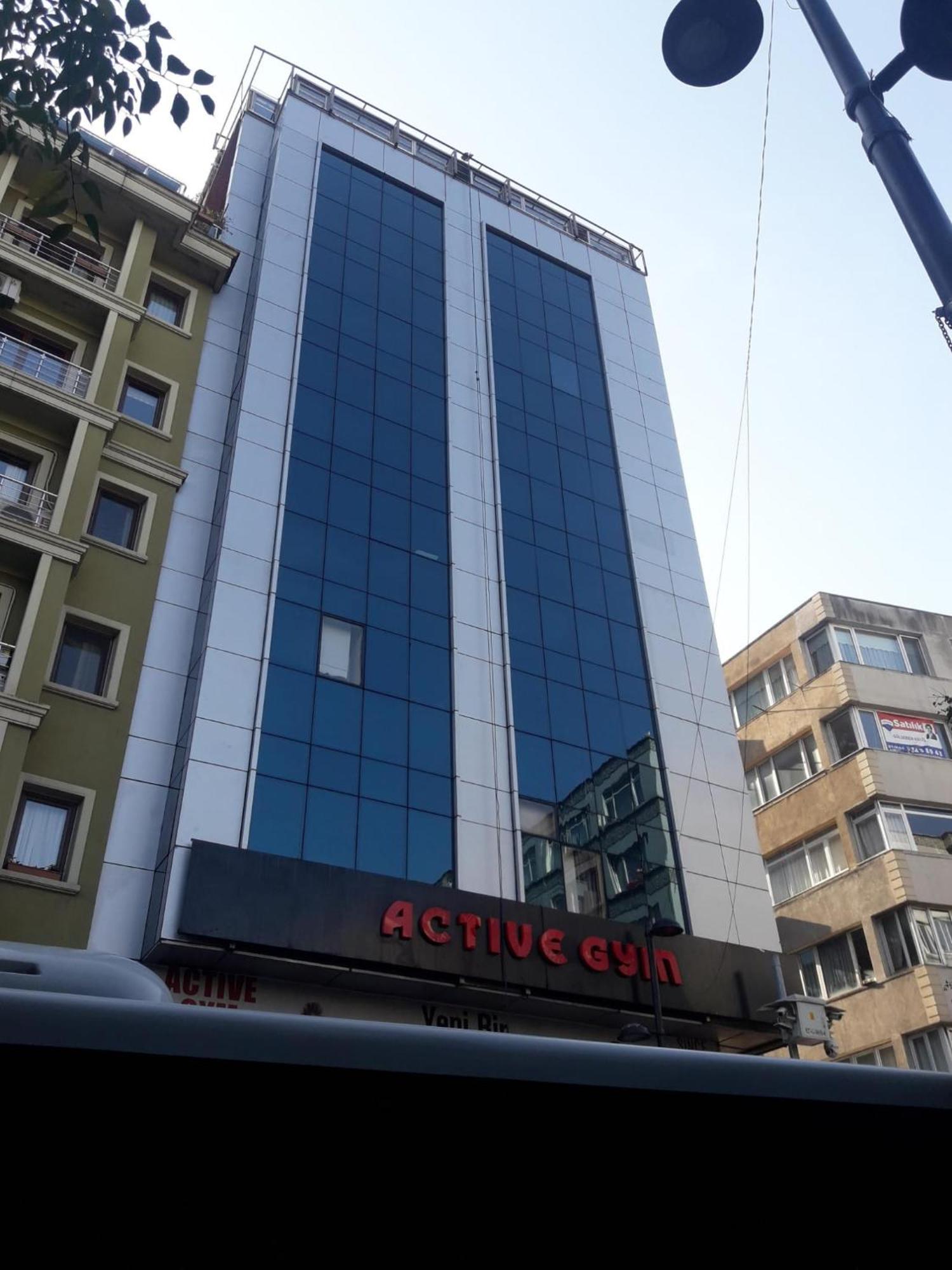 Hotel The Blue 3*