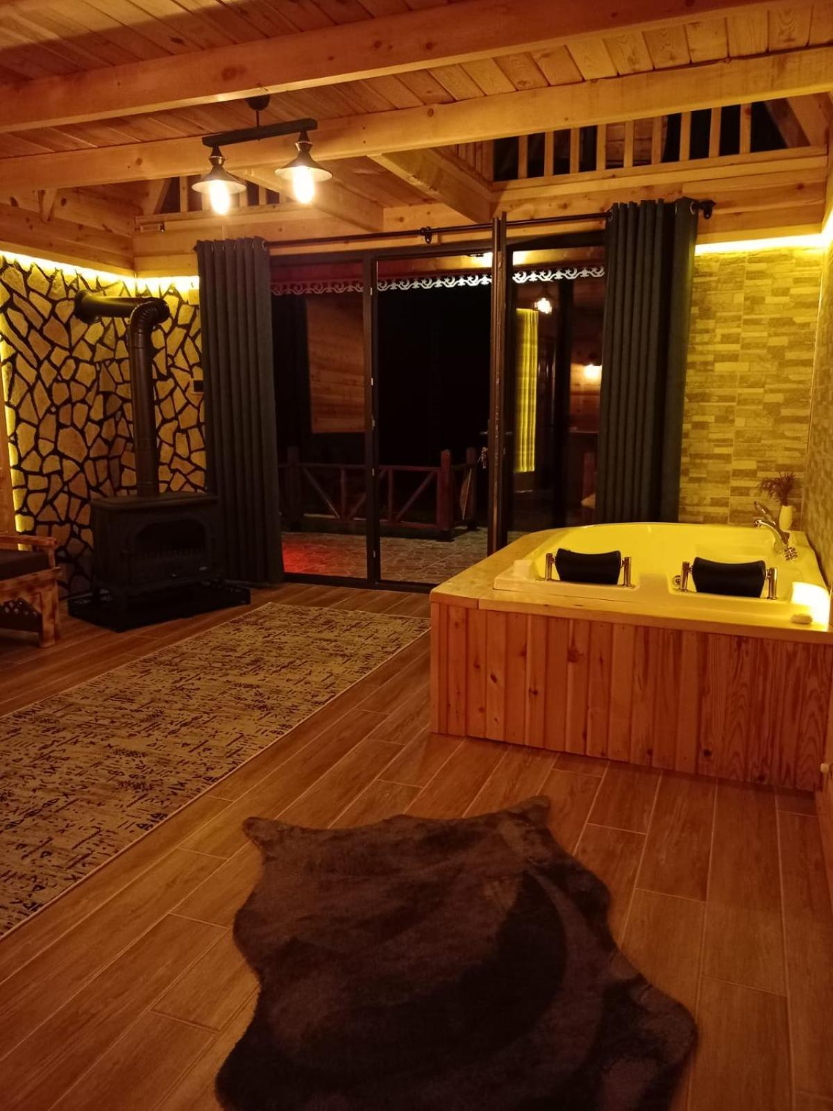 Zenimos Hotel Camlihemsin