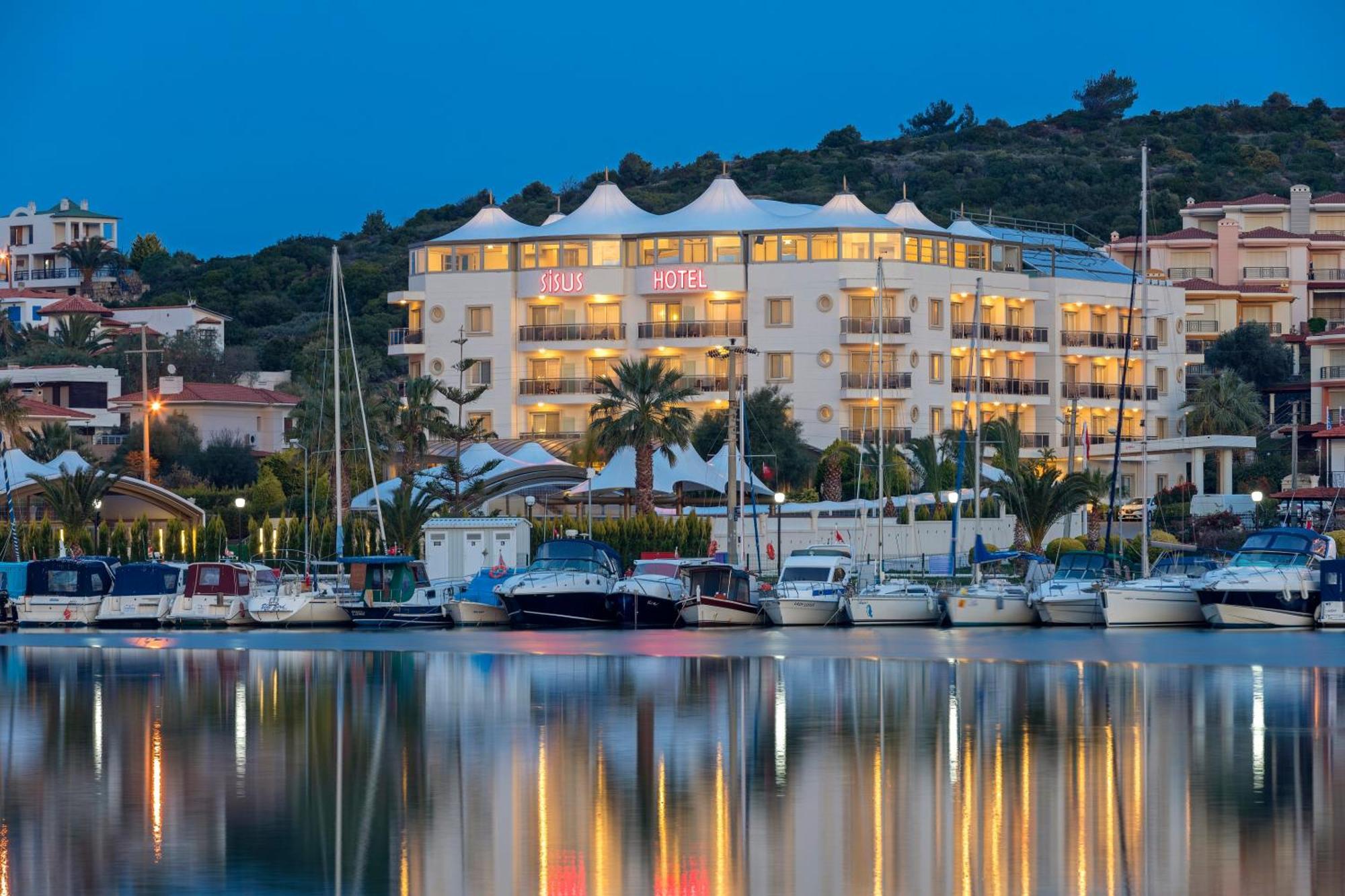 Sisus Marina Hotel Cesme