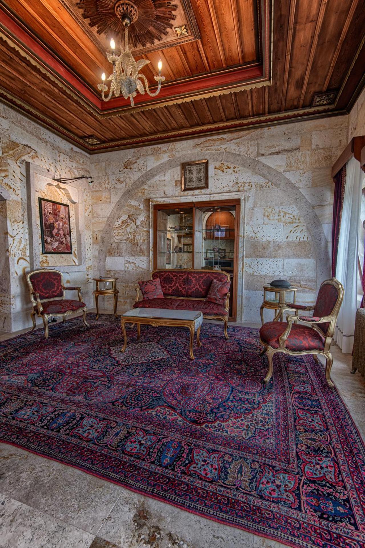 Hotel Museum - Relais & Chateaux 4*