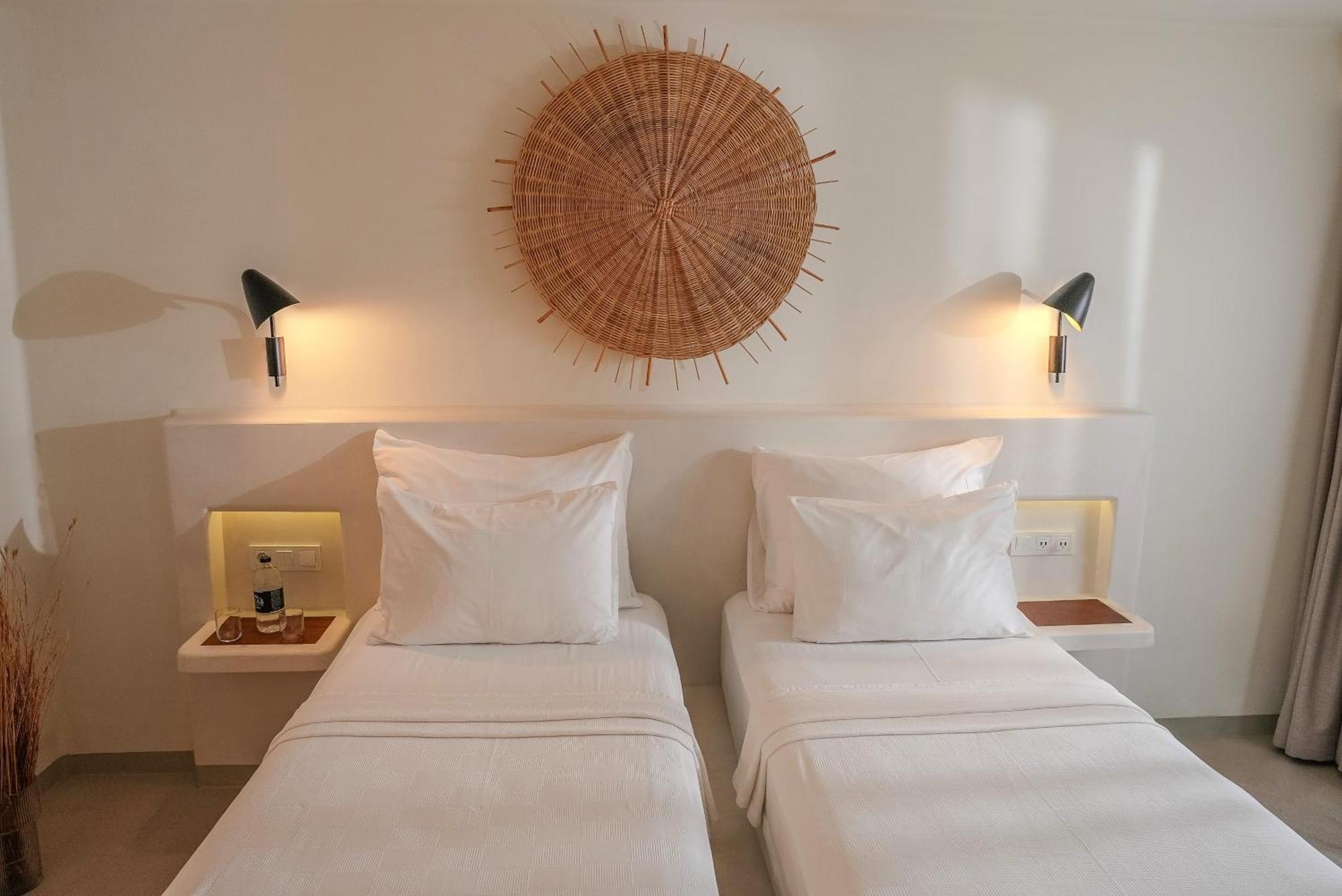 Pilos Hotel