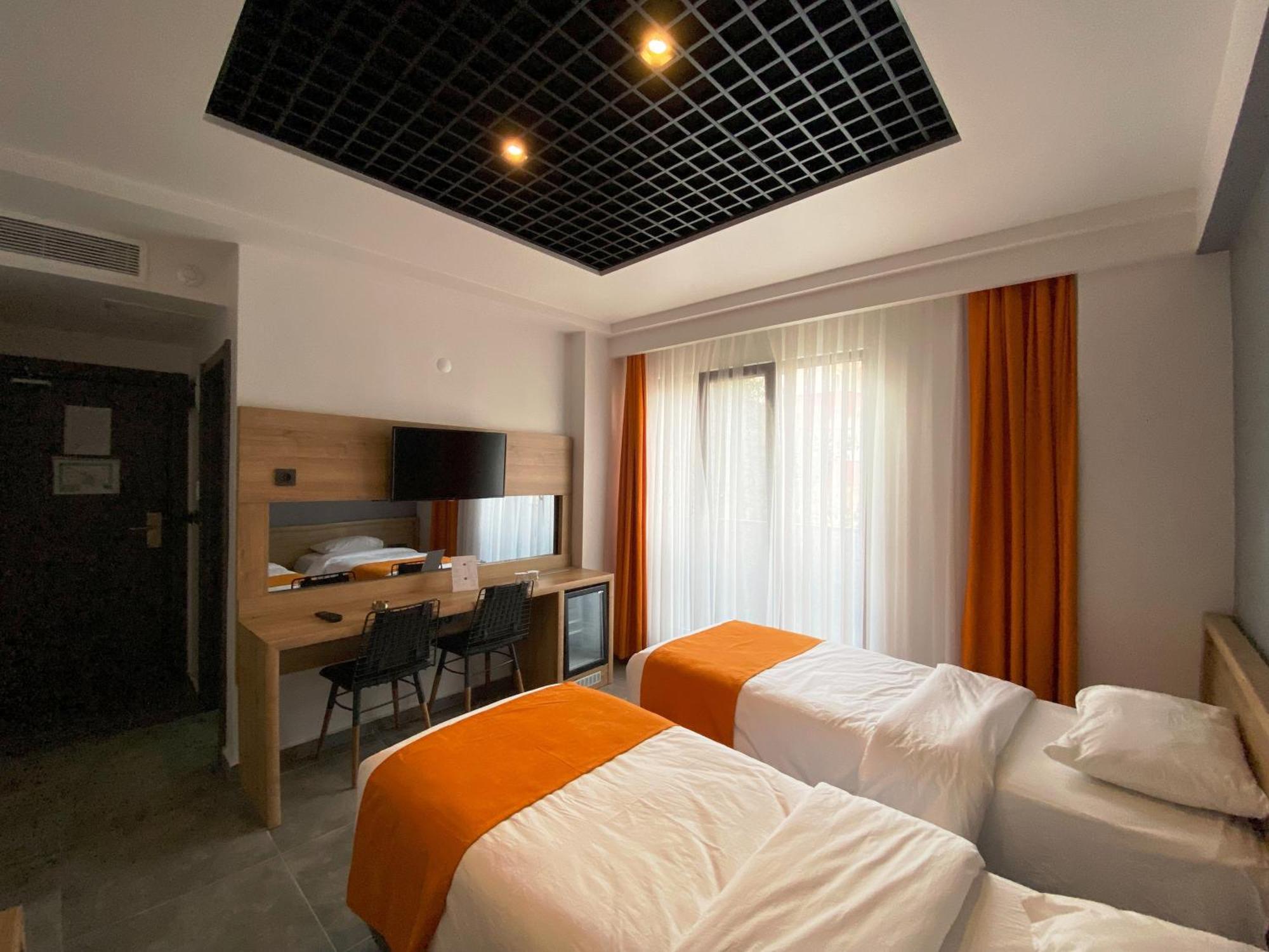 Hotel Csk 3*