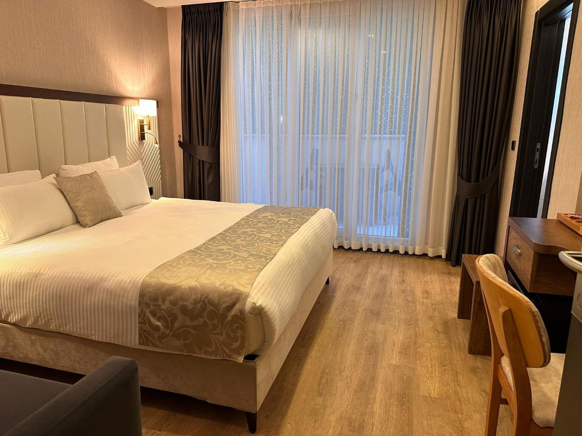 Trademark Collection By Wyndham Operla Airport Arnavutkoy