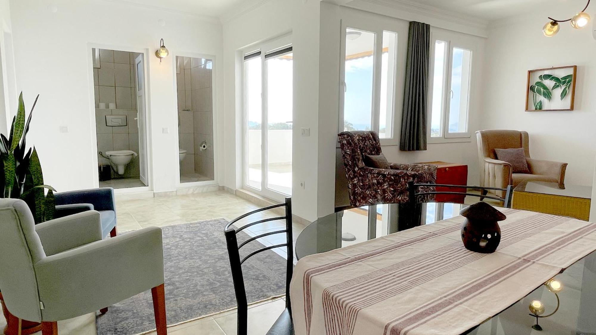 Hotel Ozy - Lacitrus Villa&hotel