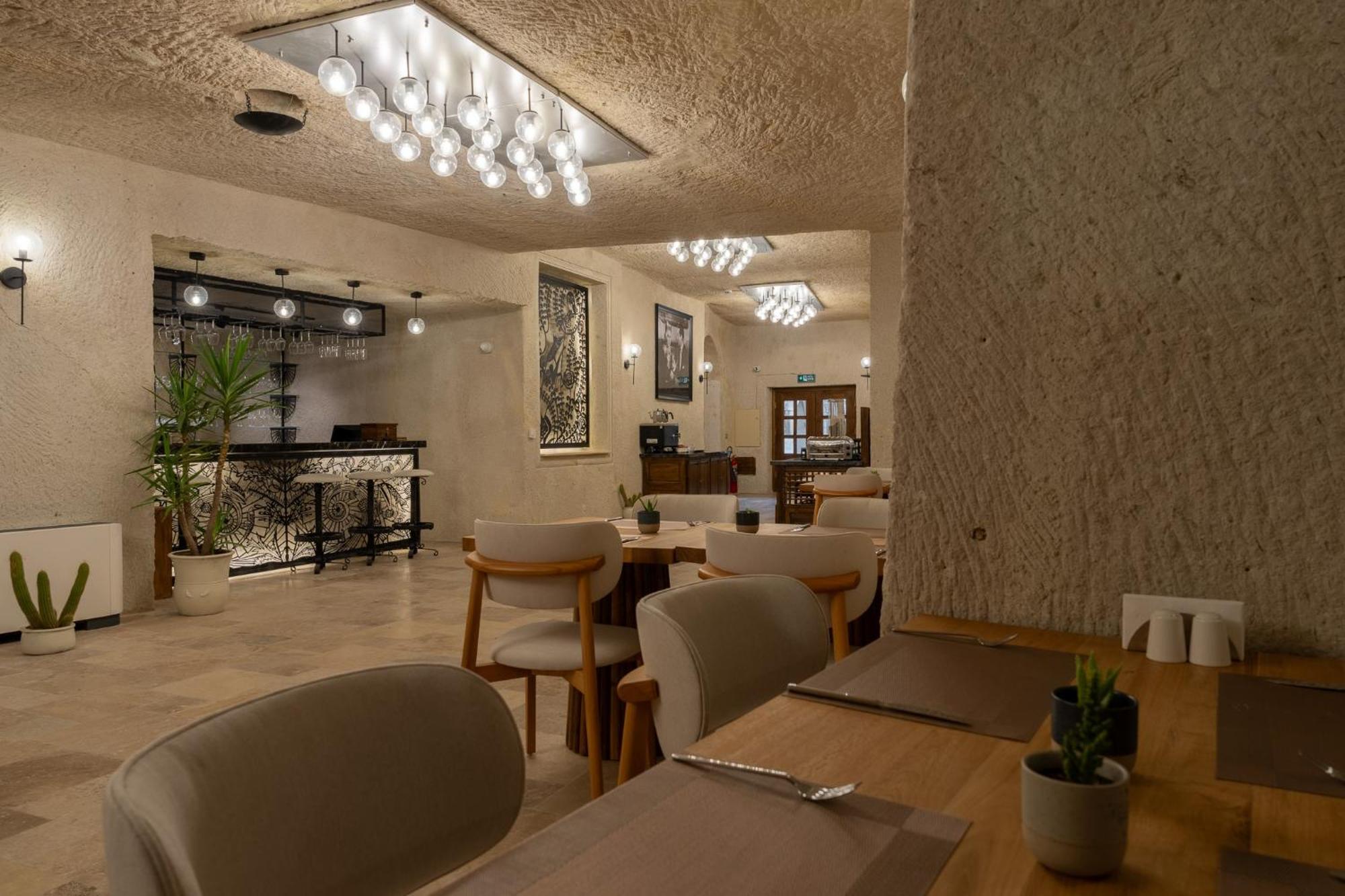 Hotel Asmali Cave *