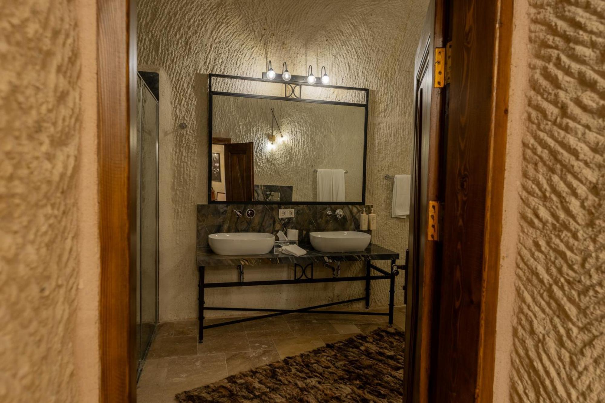 Asmali Cave Hotel *