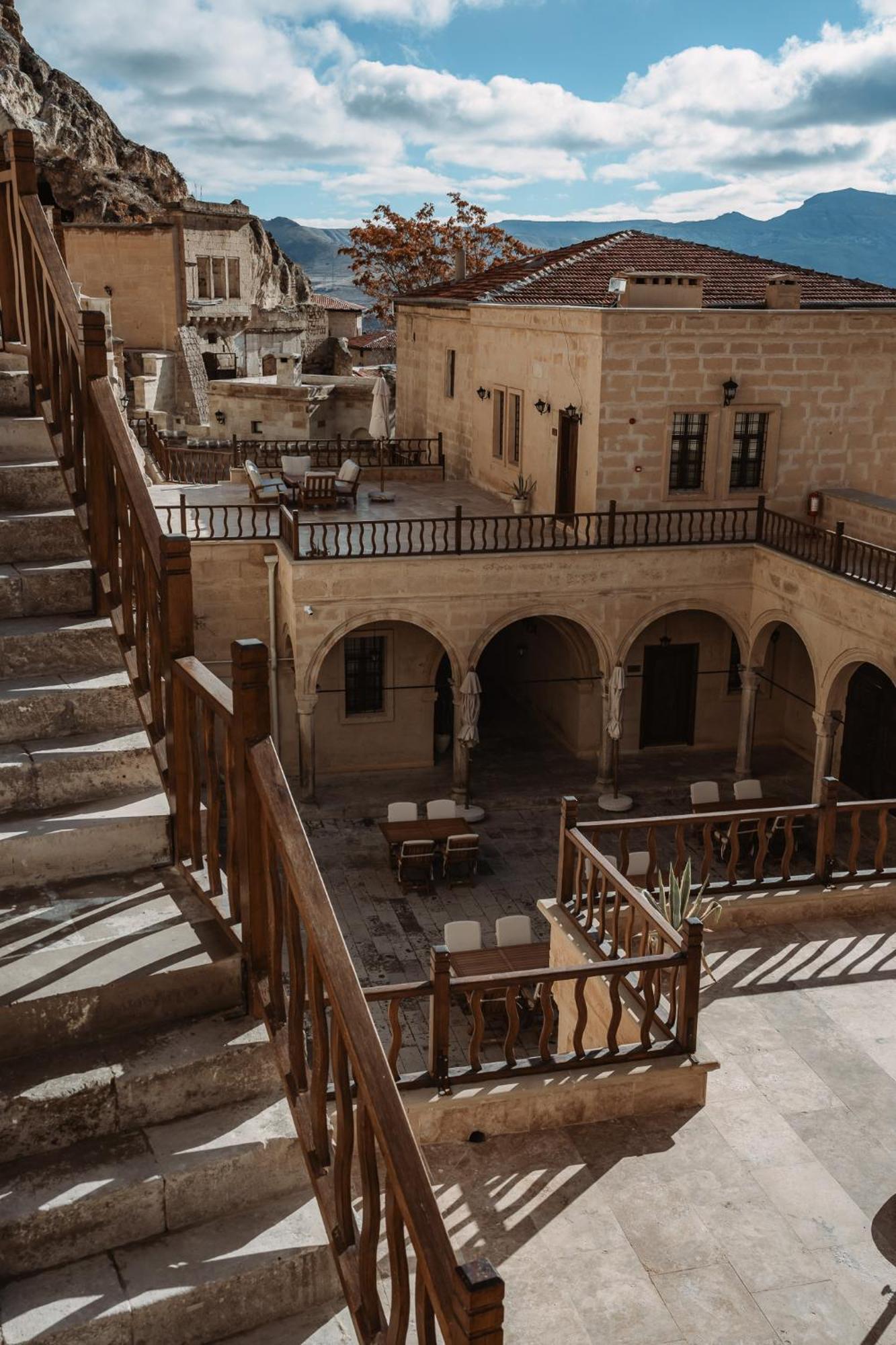 Asmali Cave Hotel *